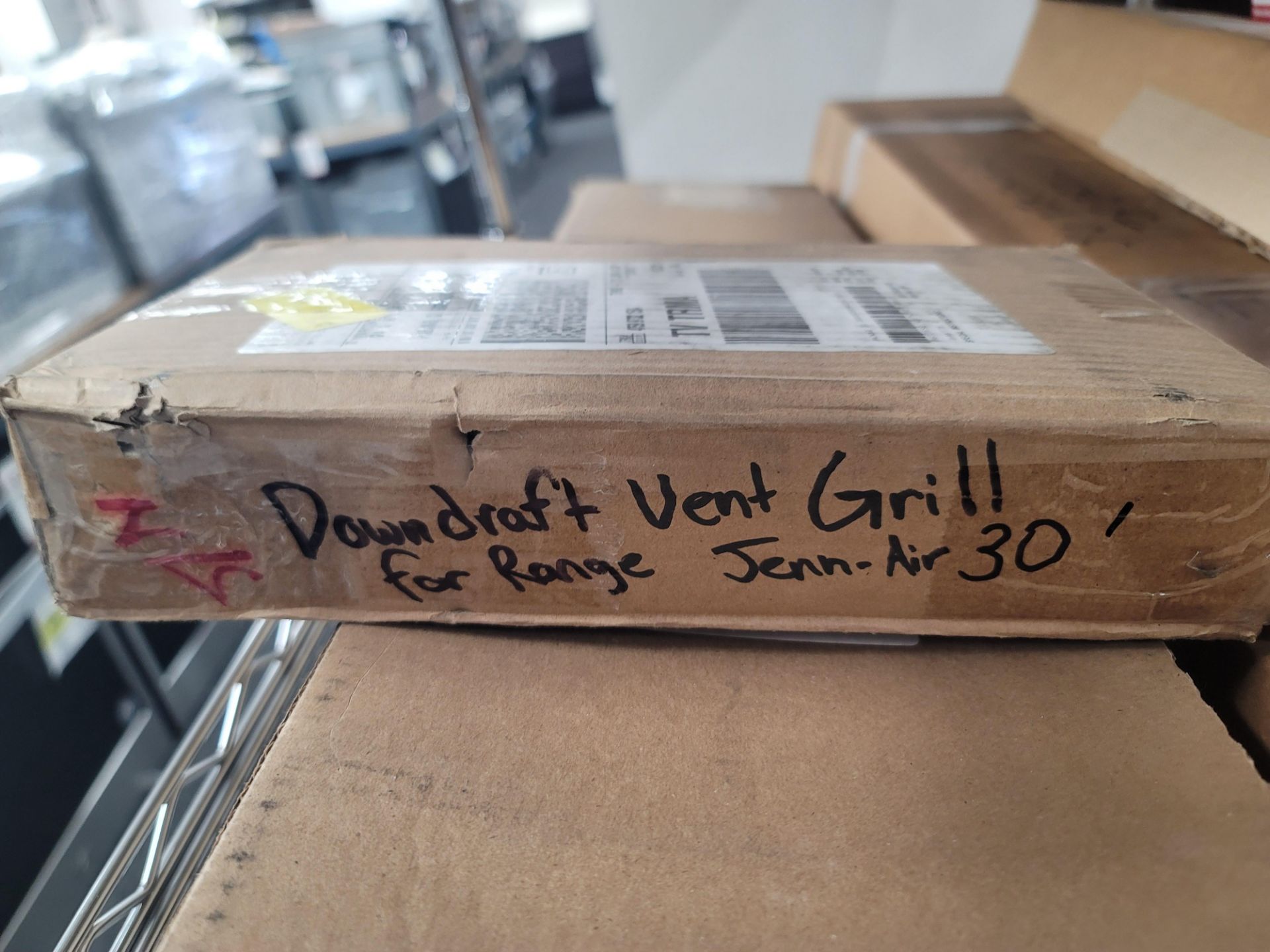 LOT - CONTENTS ONLY OF WIRE CART, TO CONTAIN APPLIANCE REPLACEMENT PARTS - Image 4 of 16