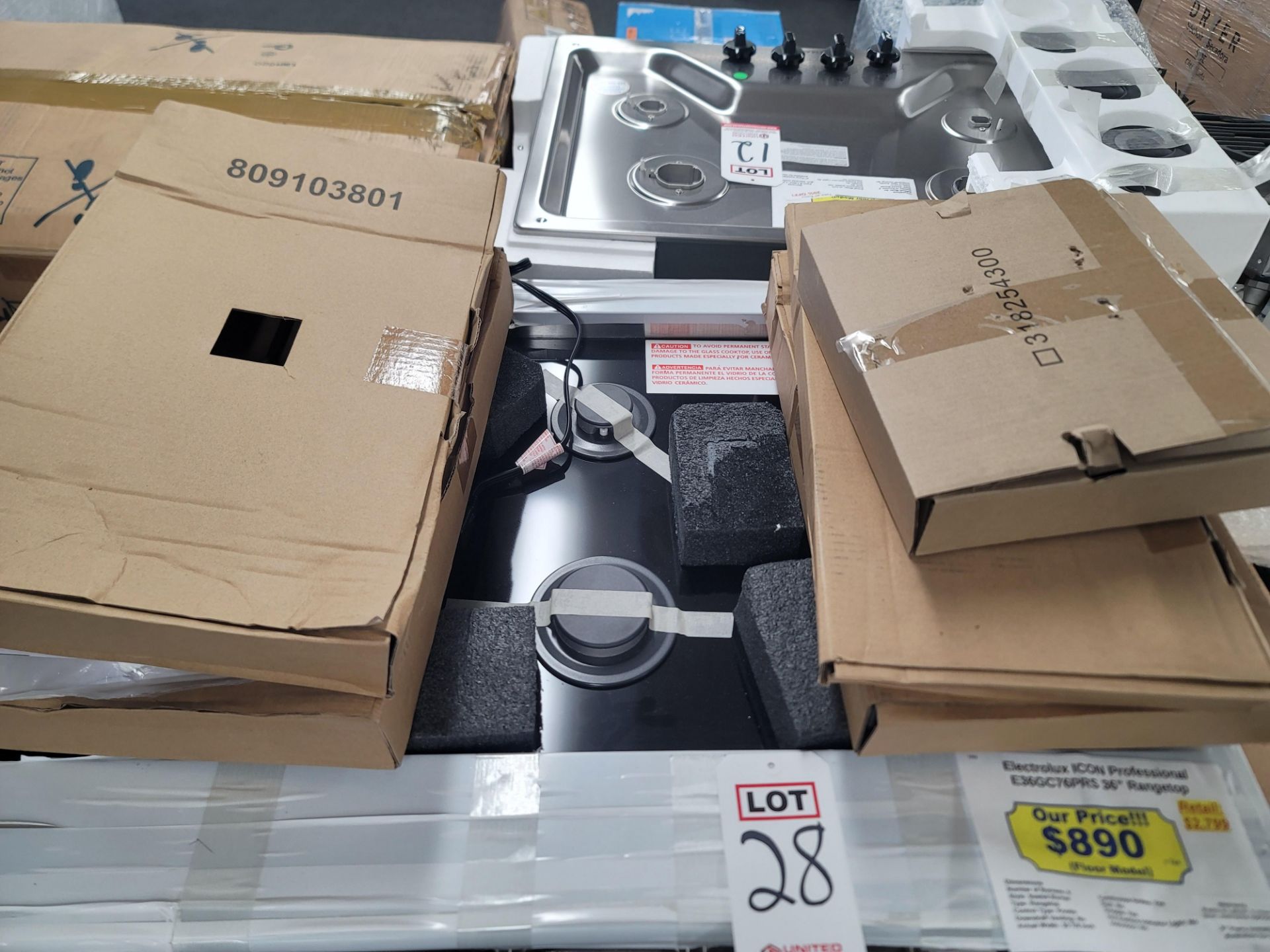 ELECTROLUX ICON PROFESSIONAL 36" GAS RANGETOP W/ (6) BURNERS IN STAINLESS STEEL, MODEL E36GC76PRS - Image 2 of 3