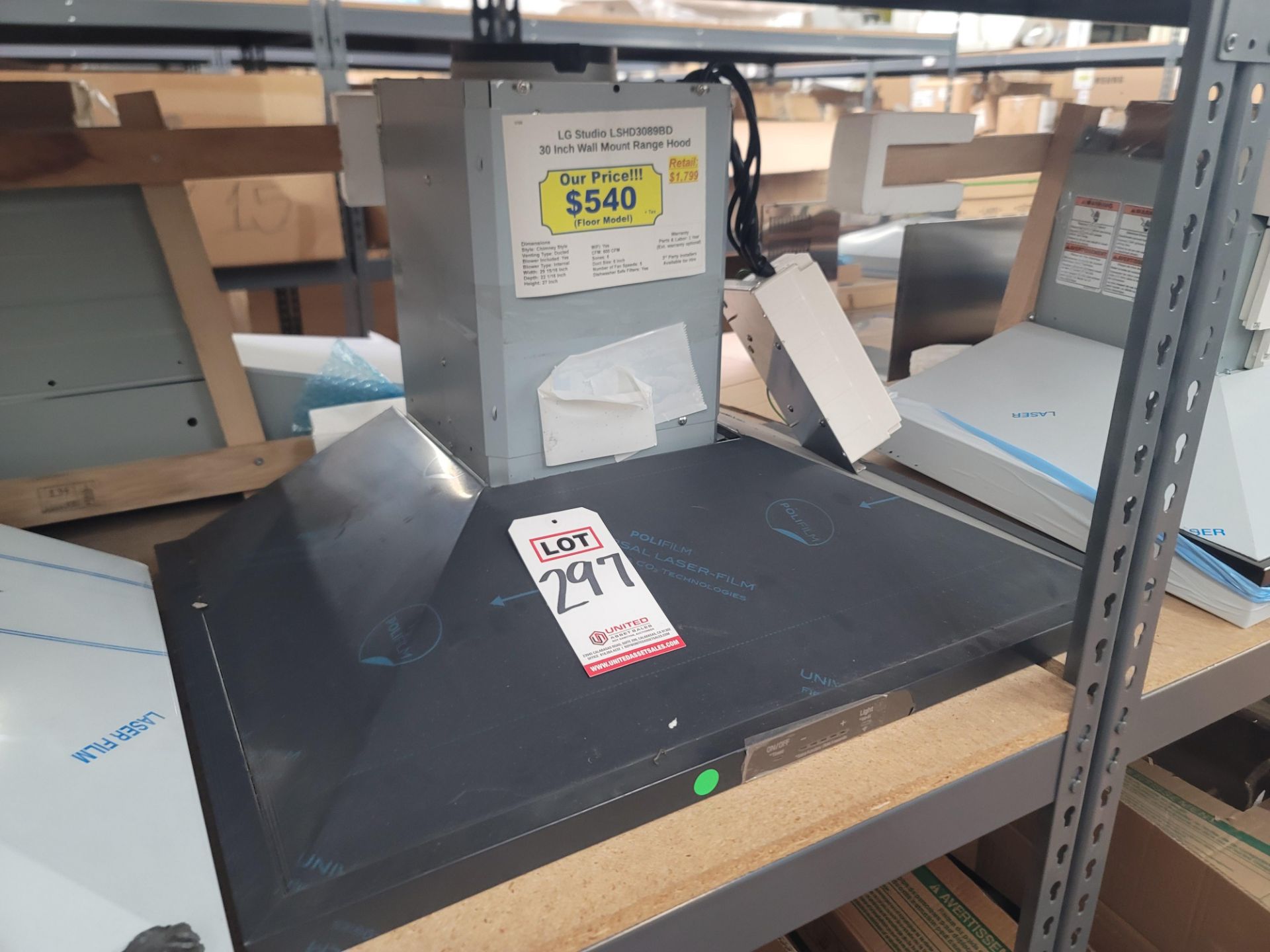 LG STUDIO 30" WALL MOUNT RANGE HOOD IN BLACK, MODEL LSHD3089BD