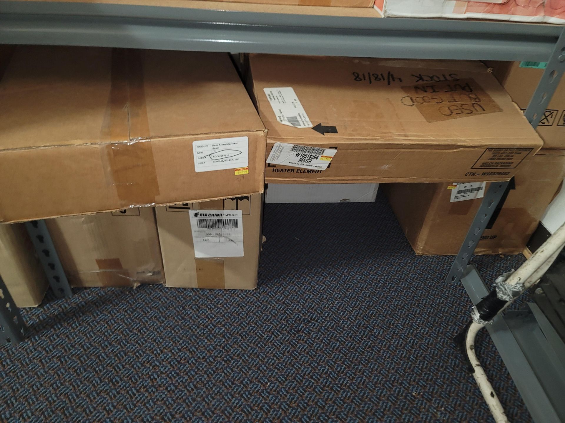 LOT - 3' SHELF UNIT W/ CONTENTS OF APPLIANCE REPLACEMENT PARTS - Image 9 of 9