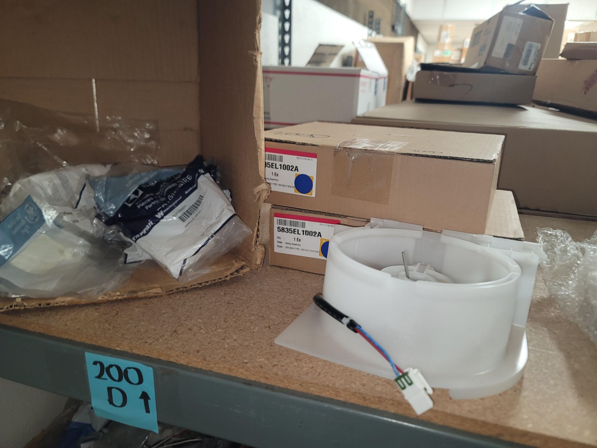 LOT - 8' SHELF UNIT W/ CONTENTS OF APPLIANCE REPLACEMENT PARTS - Image 2 of 16