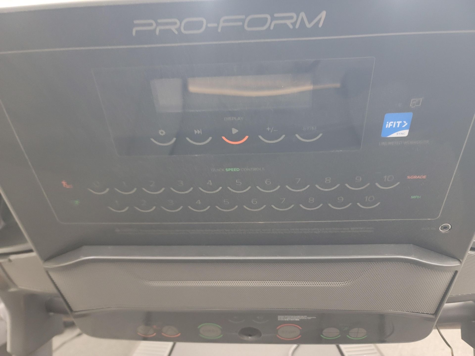 PRO-FORM CARBON TL TREADMILL IN BLACK, MODEL PFTL59724 - Image 2 of 5