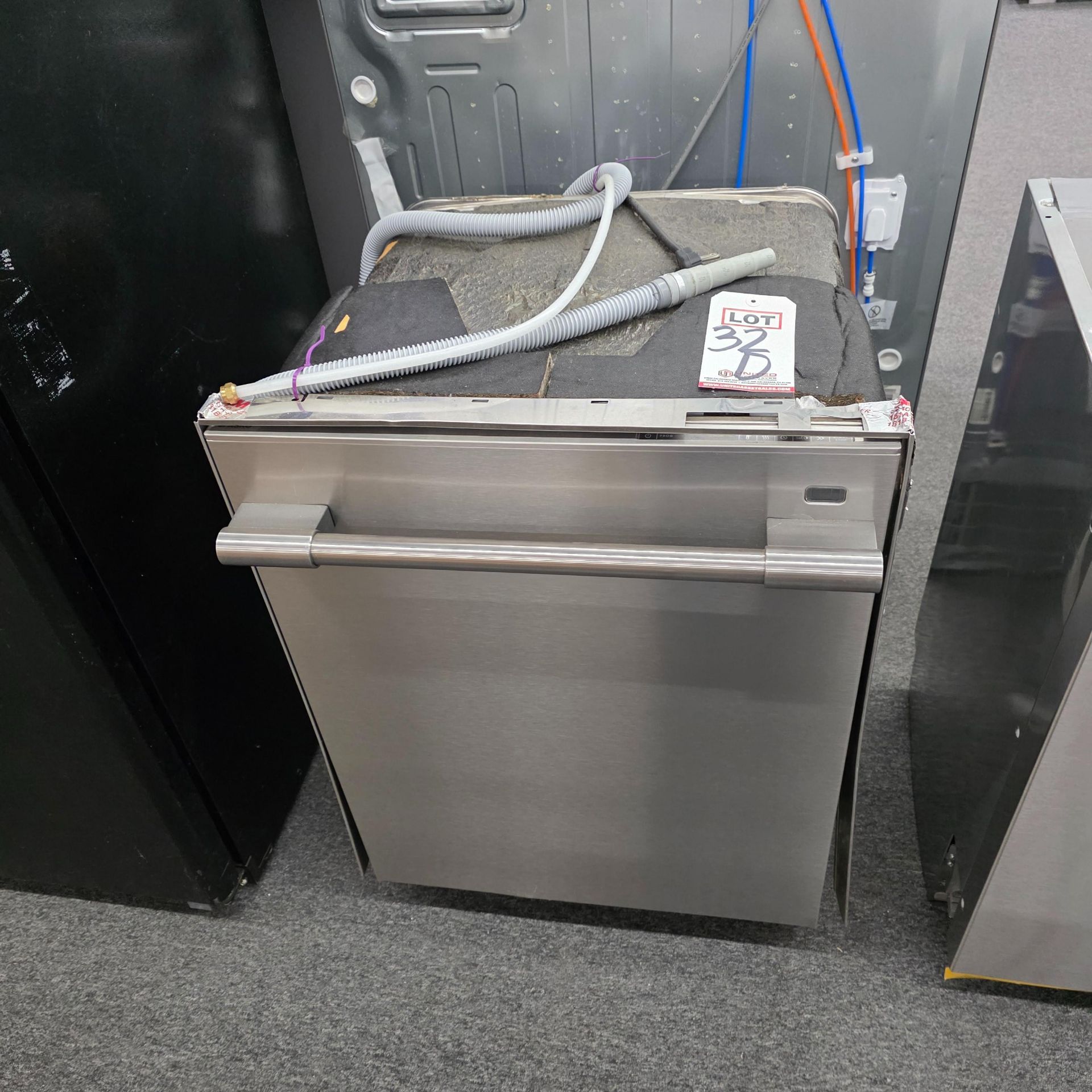 ASKO 24" DISHWASHER, MODEL D5656, INSTALLATION WAS ATTEMPTED BUT IT WAS WRONG SIZE FOR OPENING