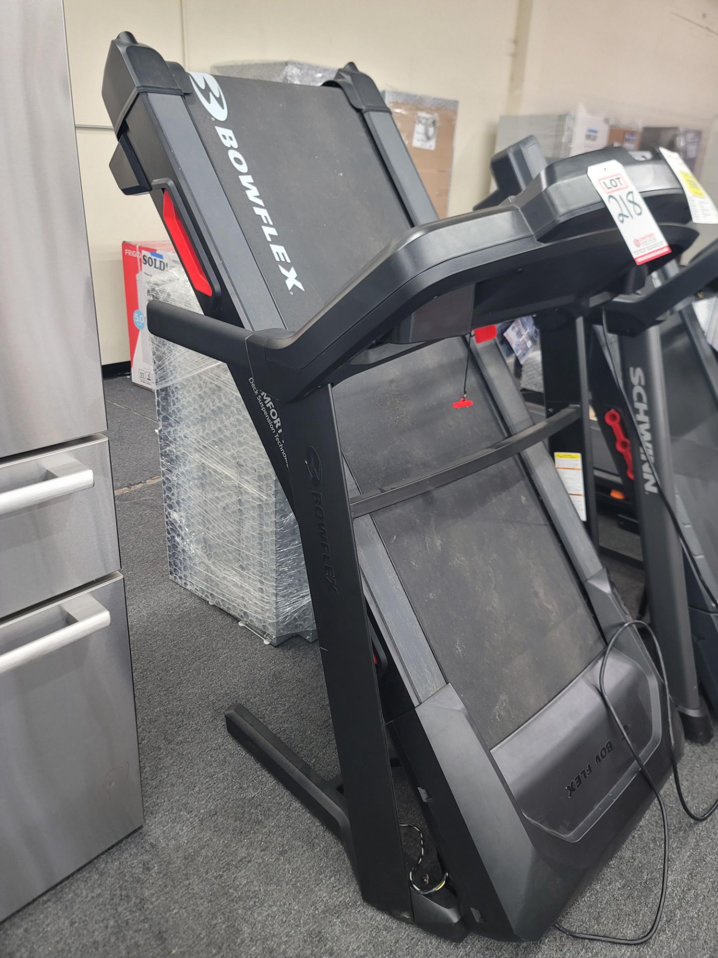 BOWFLEX BXT8J TREADMILL IN BLACK, MODEL 100998 - Image 3 of 4