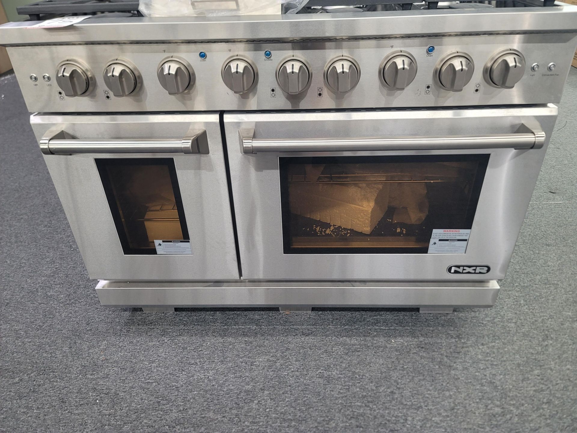 NXR CULINARY SERIES 48" PROFESSIONAL GAS RANGE W/ (6) BURNERS AND 4.5 CU. FT. OVEN CAPACITY IN - Image 3 of 5