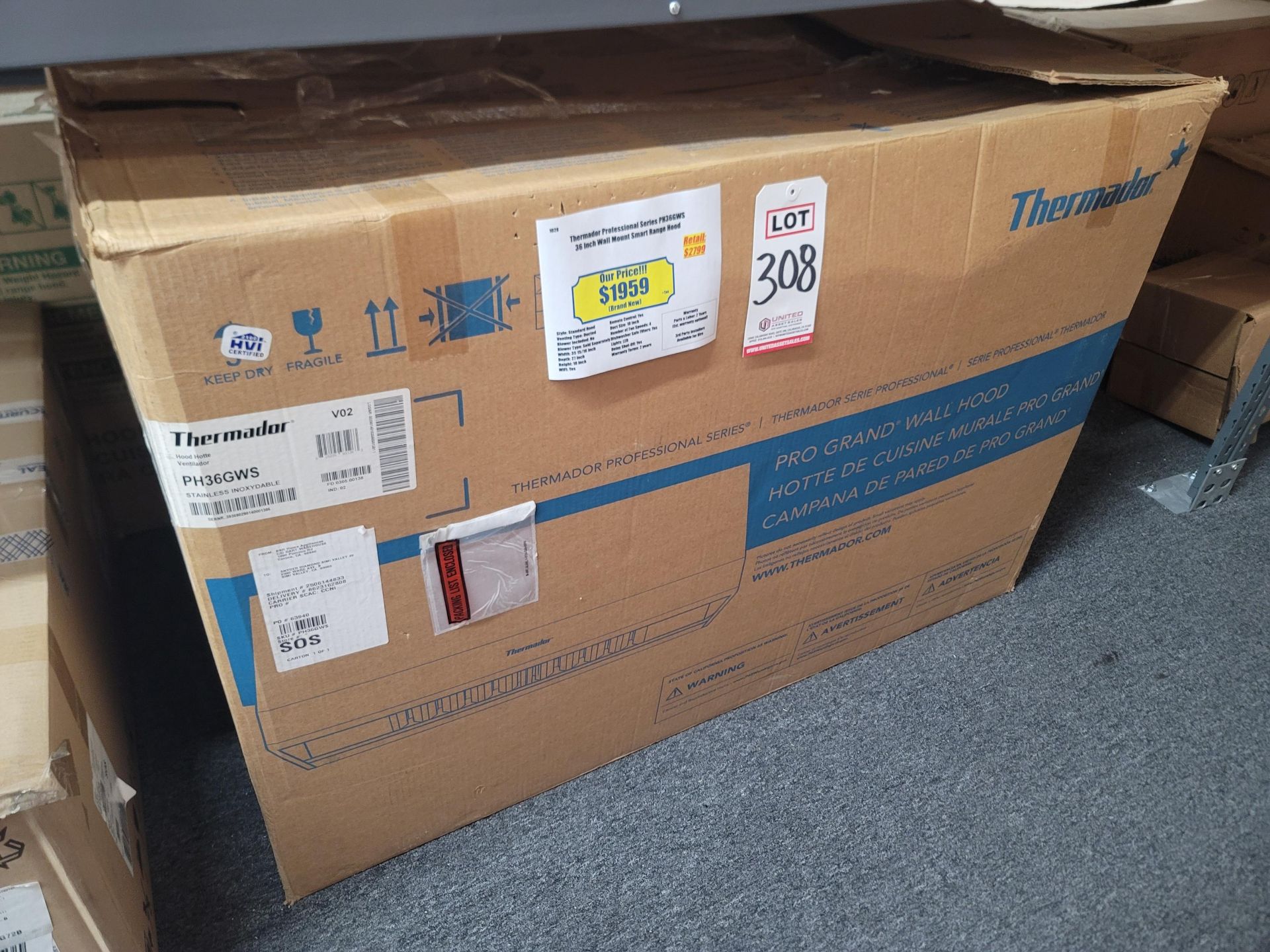 THERMADOR PROFESSIONAL SERIES 36" WALL MOUNT SMART RANGE HOOD, MODEL PH36GWS, IN ORIGINAL CARTON