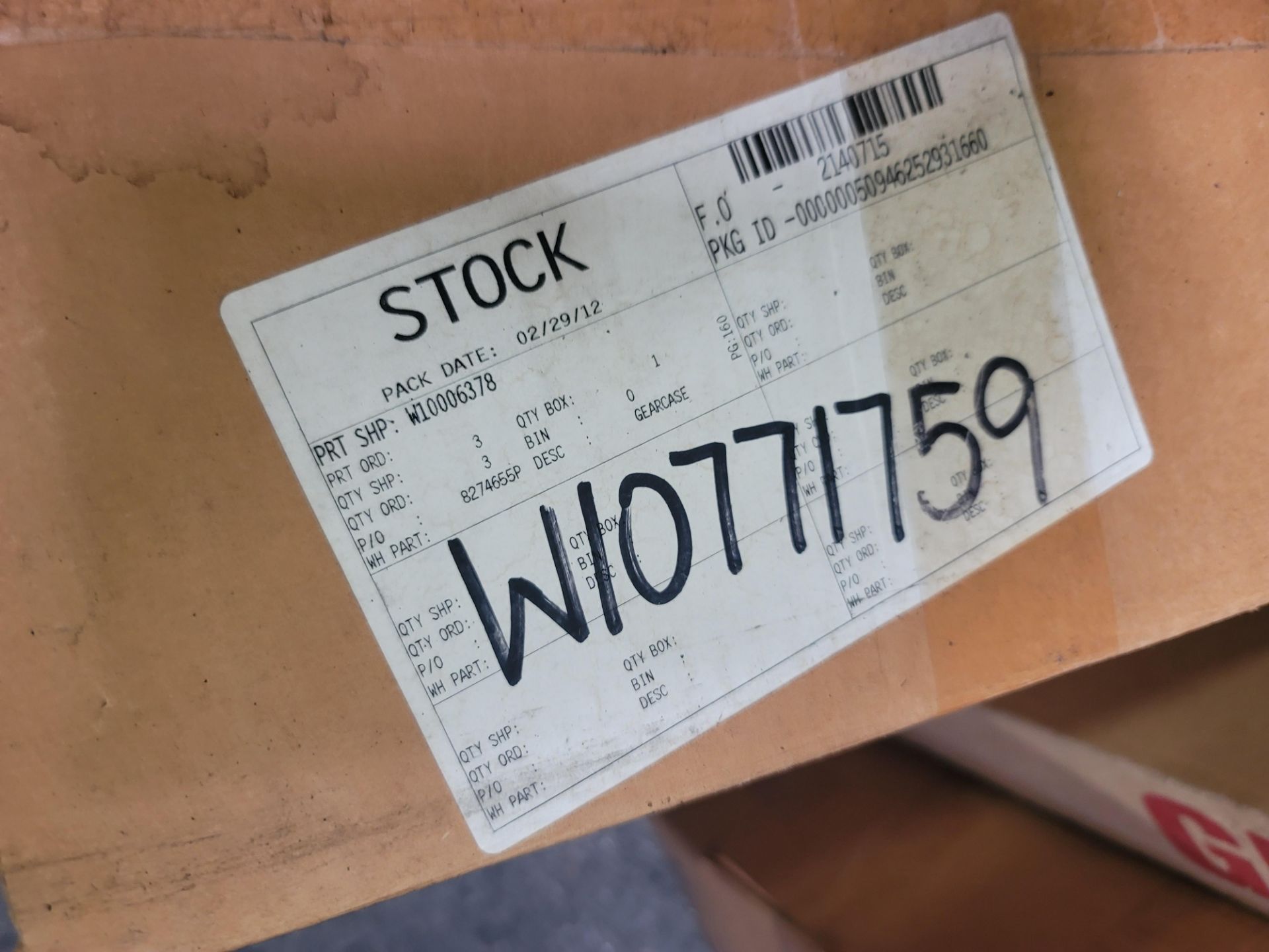 LOT - CONTENTS OF (2) 8' X 4' SHELVES, TO INCLUDE LOOSE AND BOXED APPLIANCE REPLACEMENT PARTS - Image 18 of 24