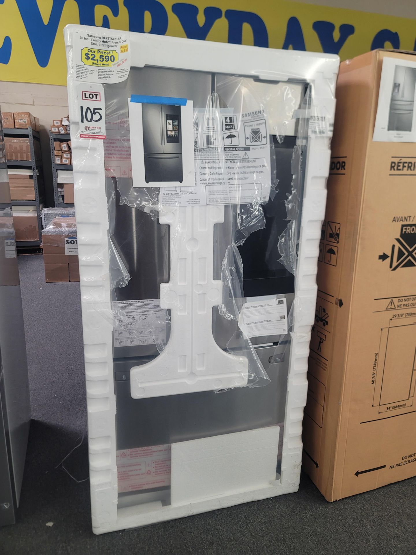 SAMSUNG 36" SMART FAMILY HUB FRENCH DOOR 19.1 CU. FT. REFRIGERATOR / 8.6 CU. FT. FREEZER / 27.7