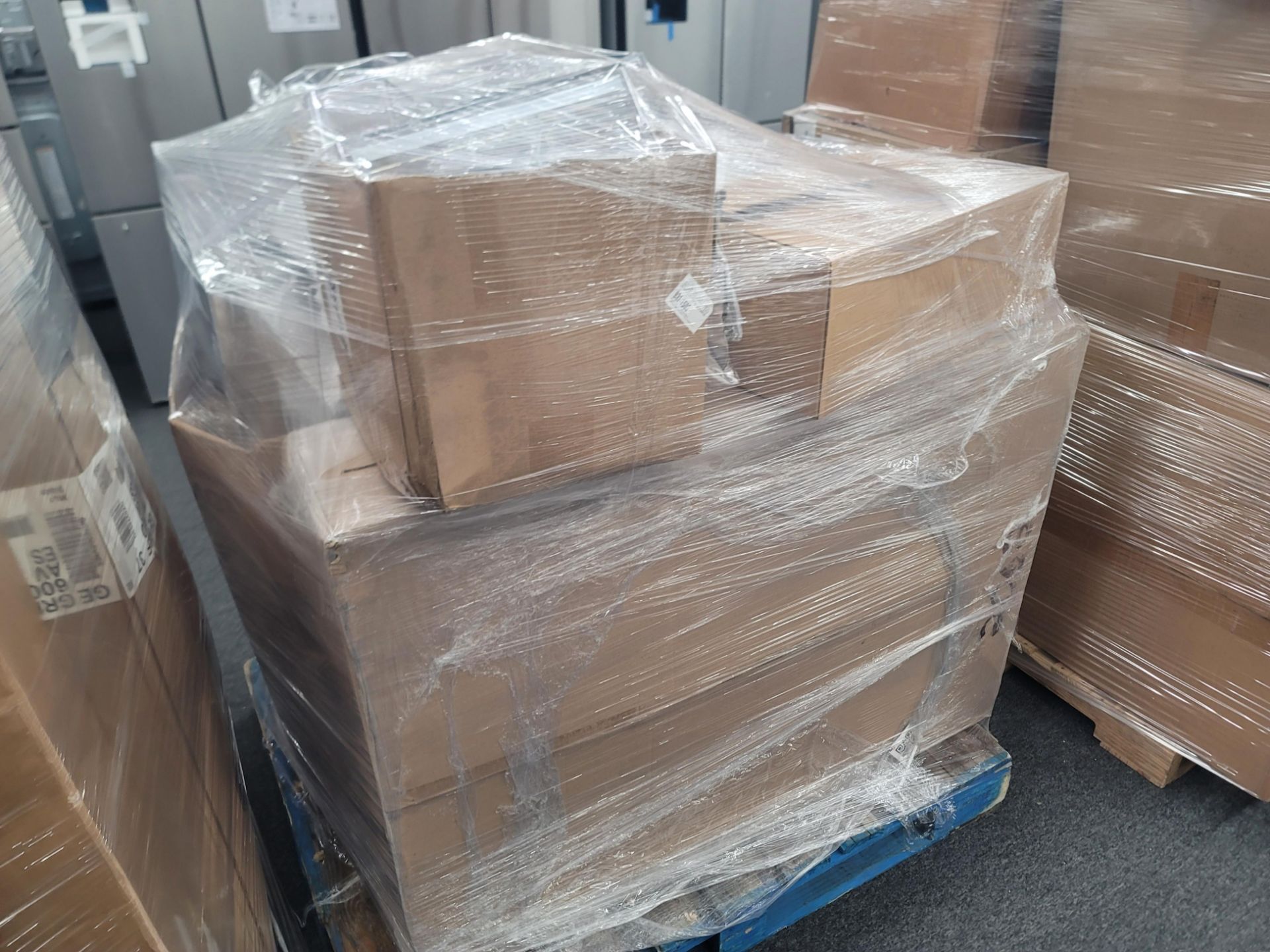 LOT - PALLET OF BOXED APPLIANCE REPLACEMENT PARTS - Image 5 of 8