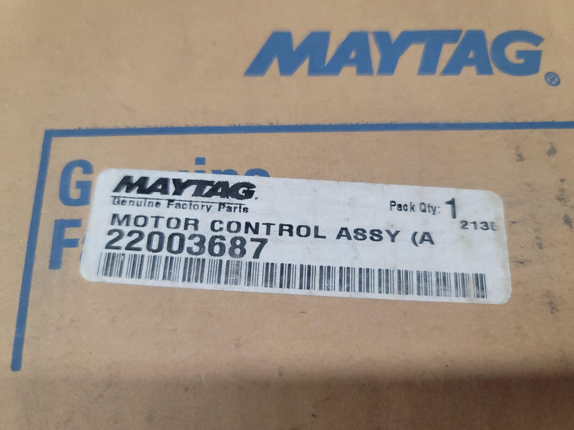 LOT - SHELF UNIT, 49" X 37" X 6' HT, W/ CONTENTS OF APPLIANCE REPLACEMENT PARTS - Image 8 of 14