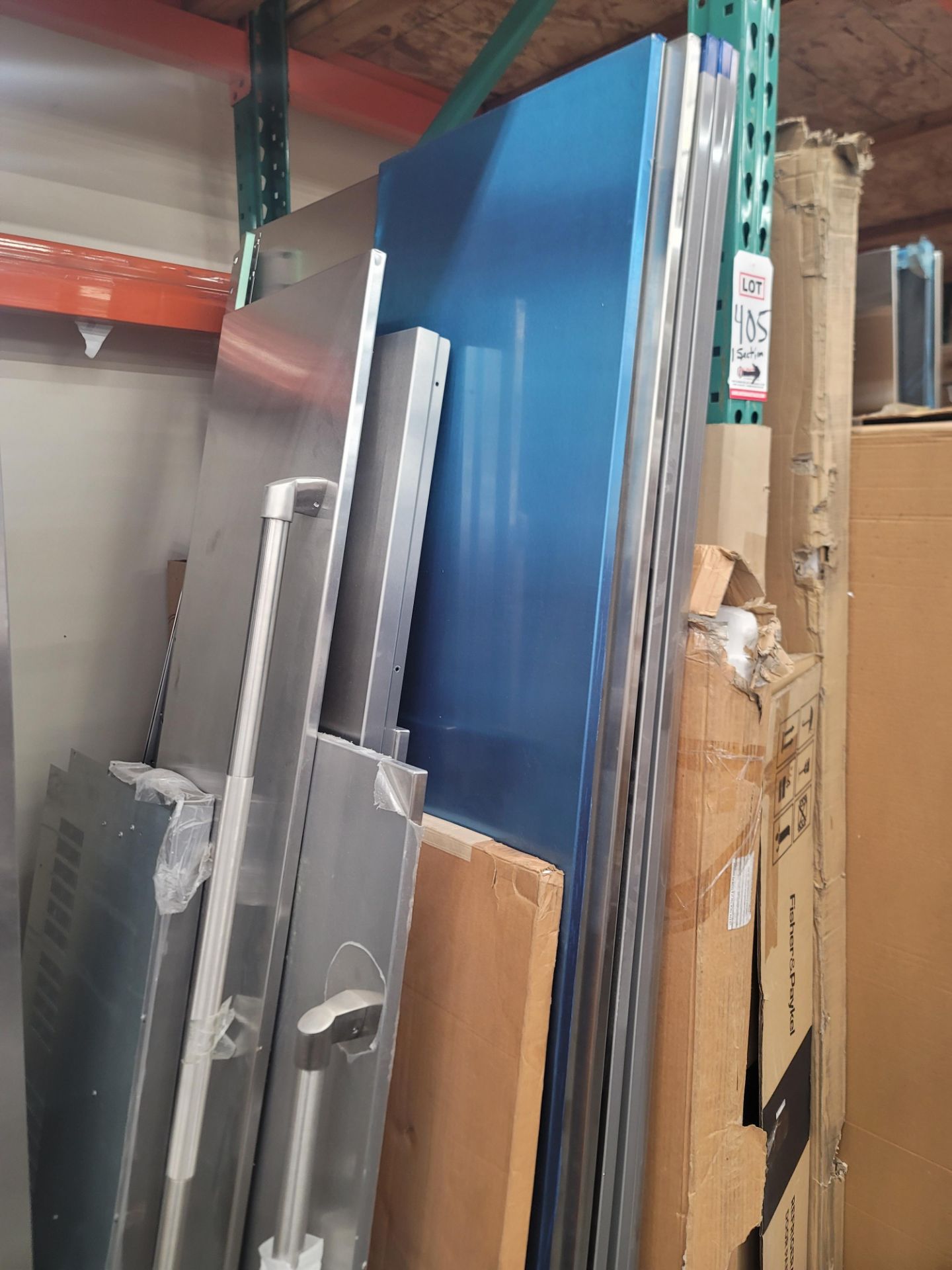 LOT - APPLIANCE DOORS, DOOR PANELS, ETC., APPROX (20) PIECES - Image 13 of 13