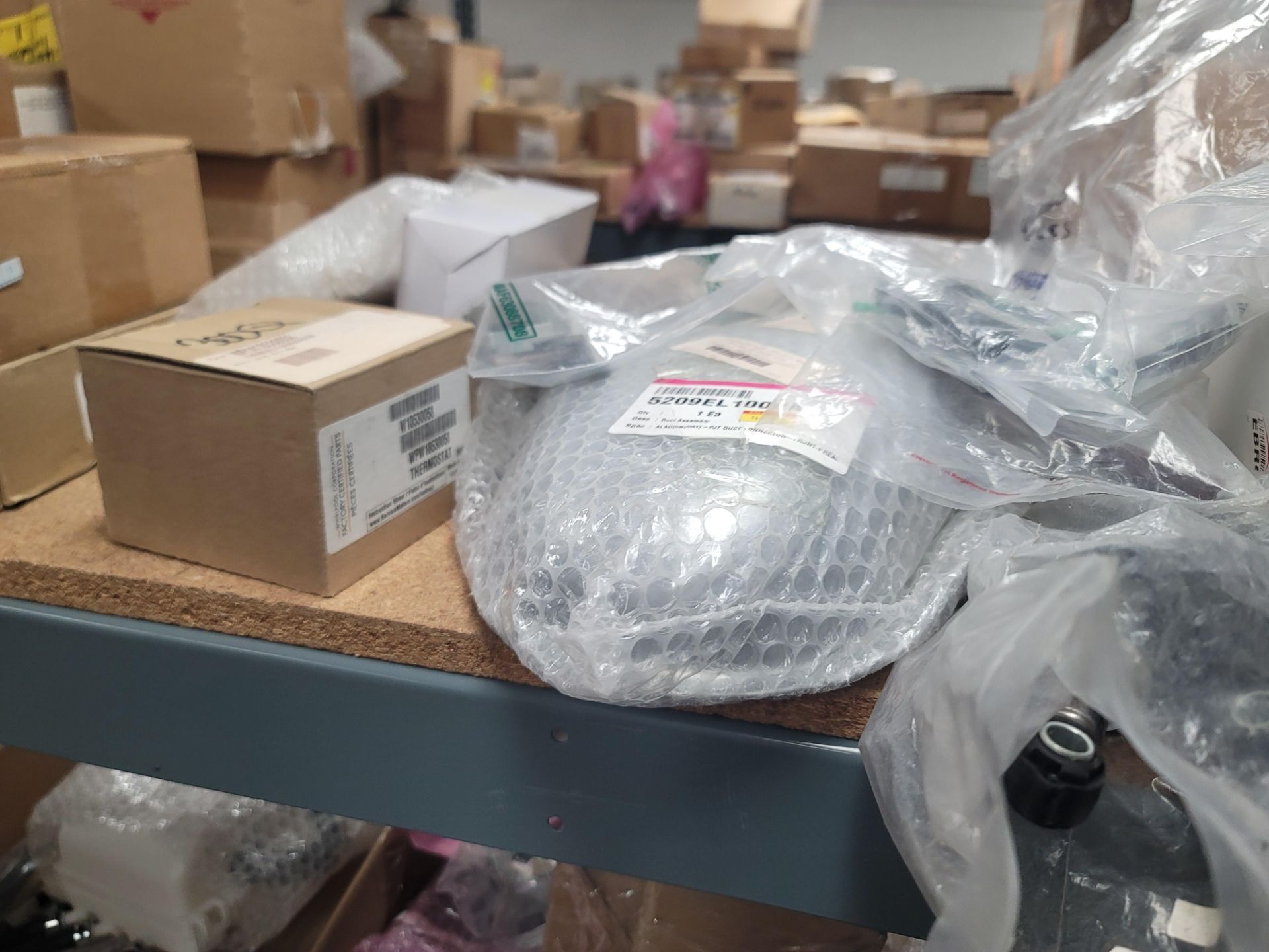 LOT - 8' SHELF UNIT W/ CONTENTS OF APPLIANCE REPLACEMENT PARTS - Image 4 of 19