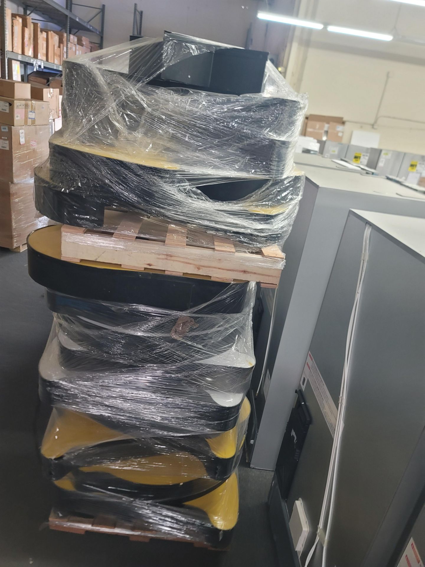 LOT - (2) PALLETS OF SIGN LETTERS, LETTERS MEASURE APPROX. 32" X 44" - Image 5 of 8