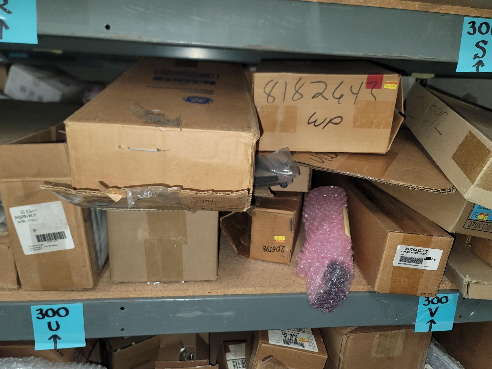 LOT - 8' SHELF UNIT W/ CONTENTS OF APPLIANCE REPLACEMENT PARTS - Image 7 of 16