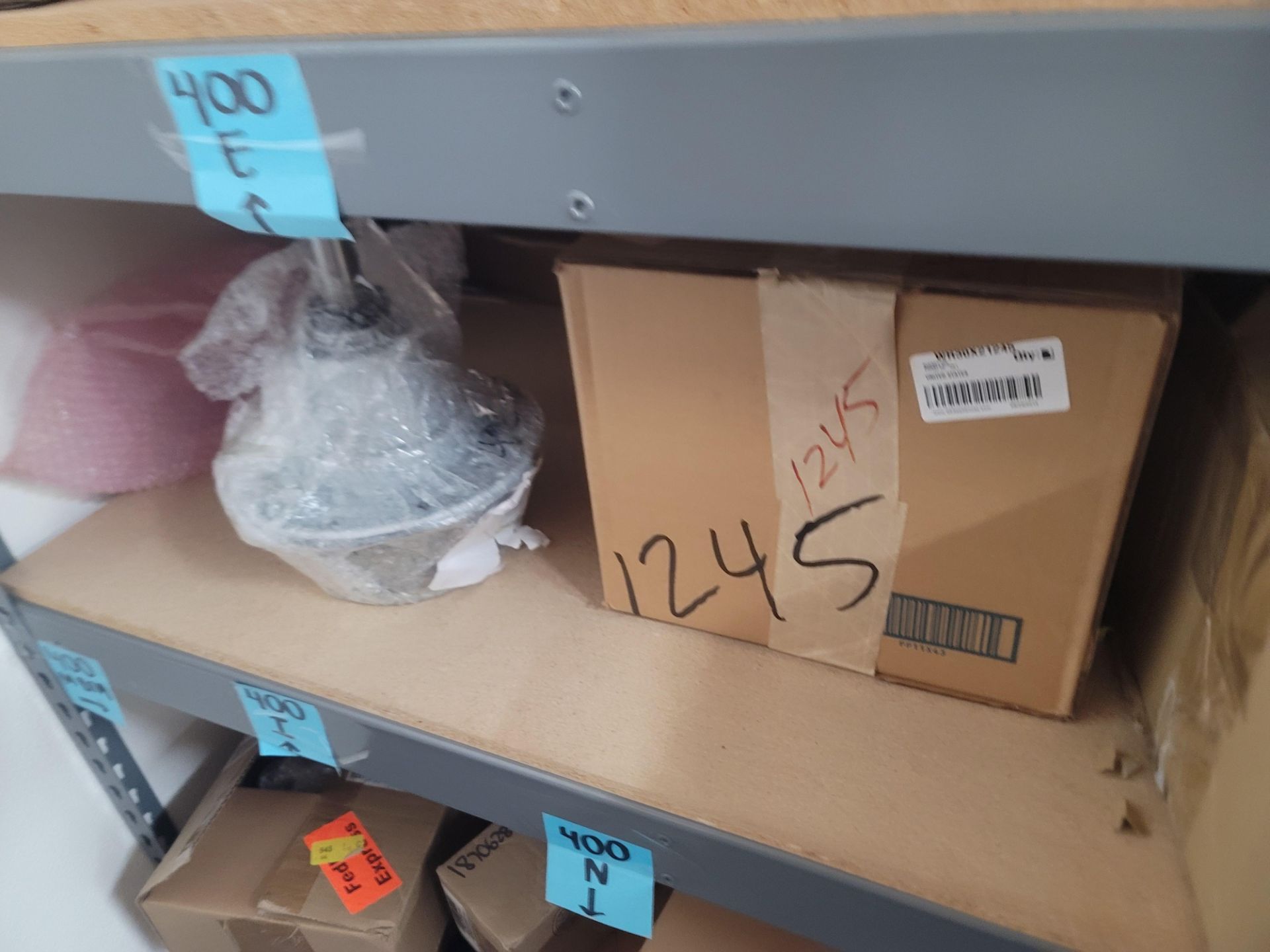 LOT - 8' SHELF UNIT W/ CONTENTS OF APPLIANCE REPLACEMENT PARTS - Image 13 of 16