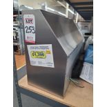 VIKING 5 SERIES 30" WALL MOUNT RANGE HOOD, MODEL VWH530121SS