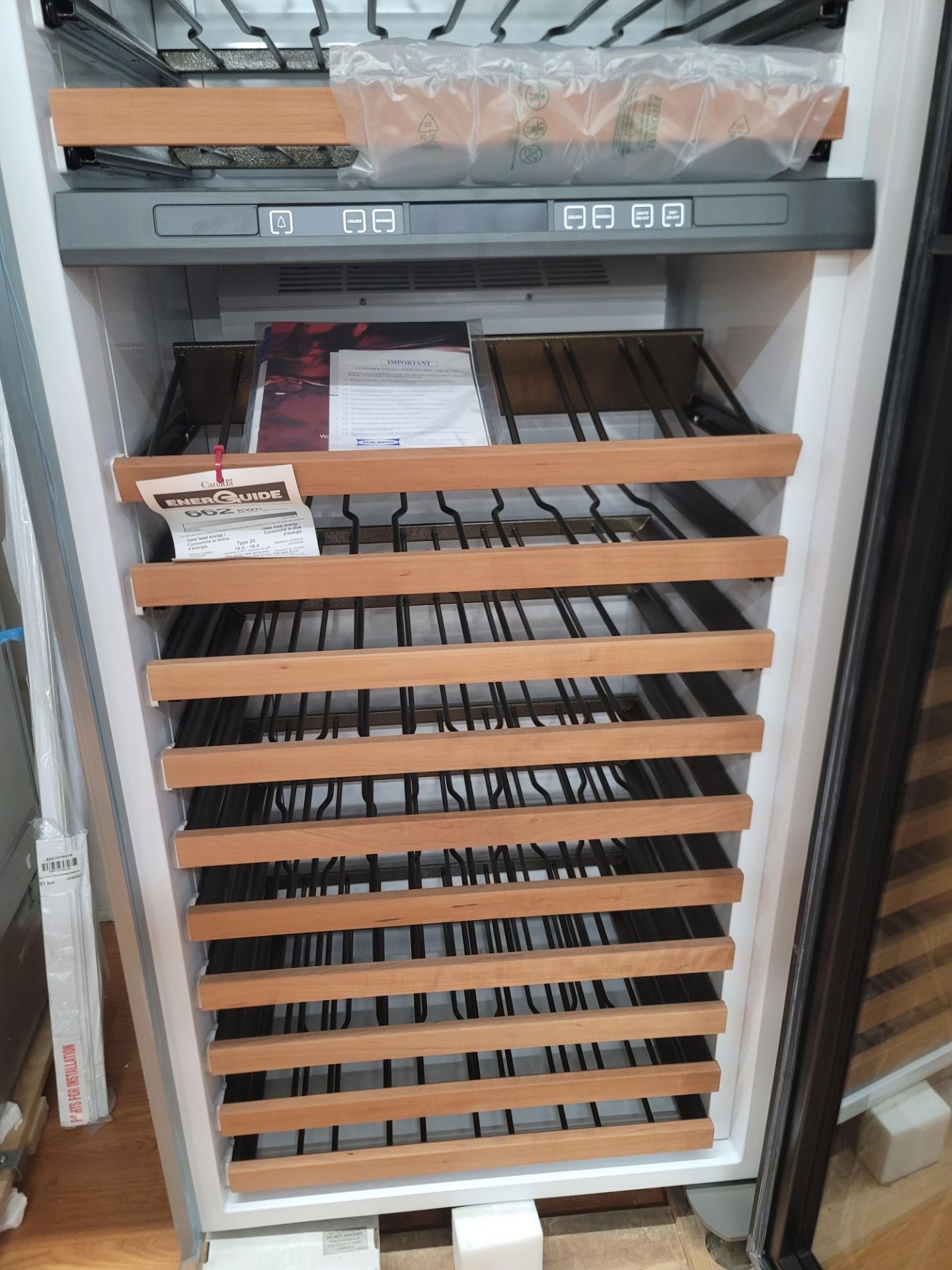 SUB-ZERO 30" BUILT-IN DUAL ZONE WINE COOLER W/ 147-BOTTLE CAPACITY, MODEL WS30ORH - Image 3 of 4