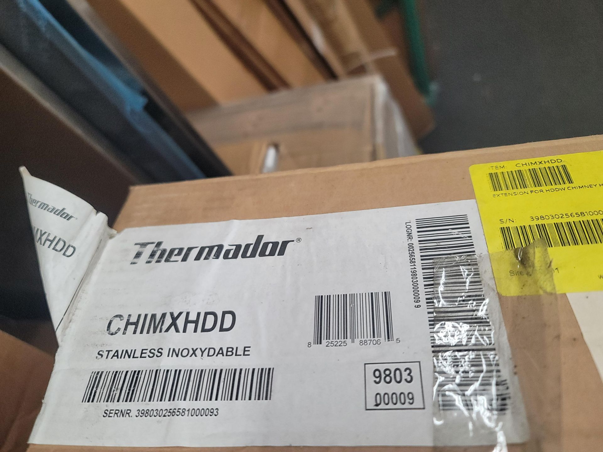 LOT - APPLIANCE DOORS, DOOR PANELS, ETC., APPROX (20) PIECES - Image 11 of 13