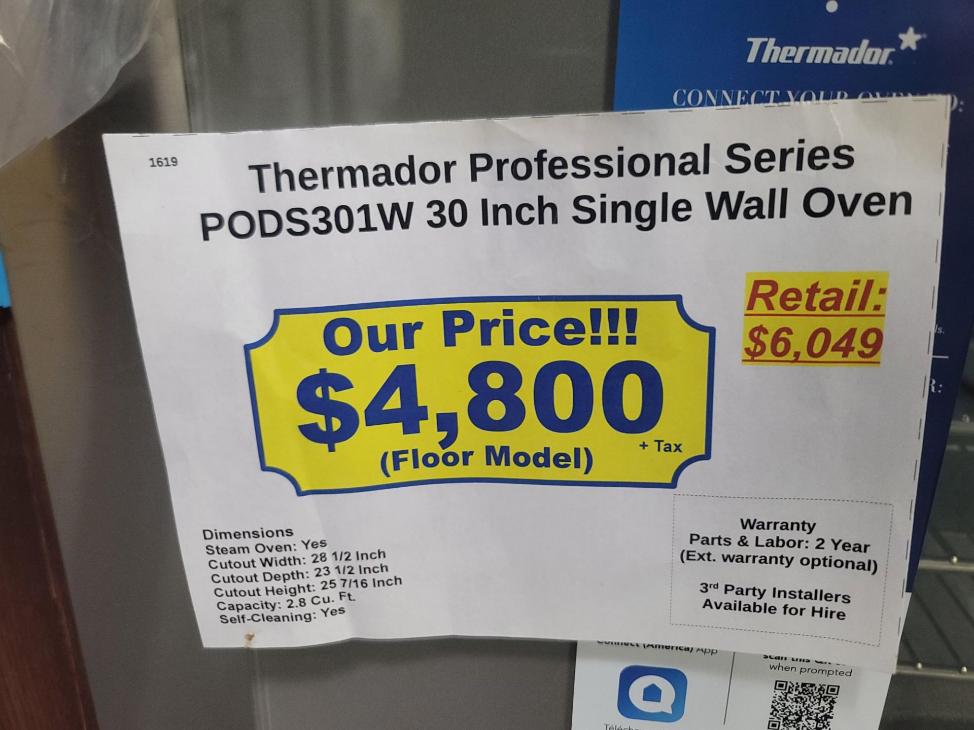 THERMADOR PROFESSIONAL SERIES 30" SINGLE ELECTRIC WALL OVEN W/ 2.8 CU. FT. CAPACITY IN STAINLESS - Image 3 of 3