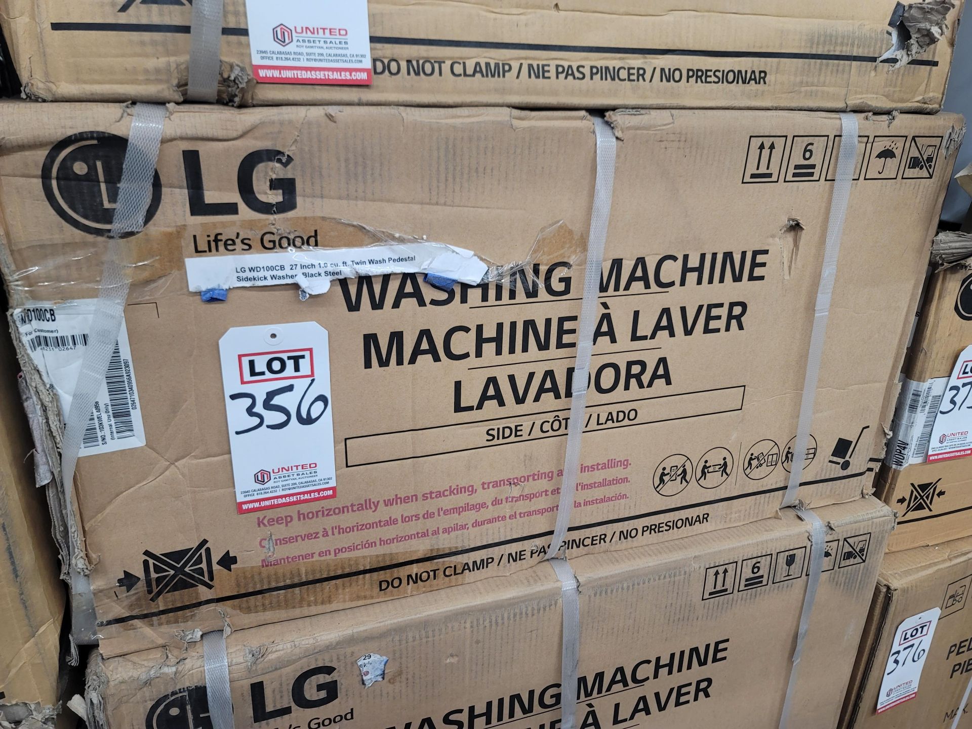 LG 27" SIDEKICK PEDESTAL WASHER IN BLACK STEEL, 1.0 CU. FT. CAPACITY, MODEL WD100CB, IN ORIGINAL