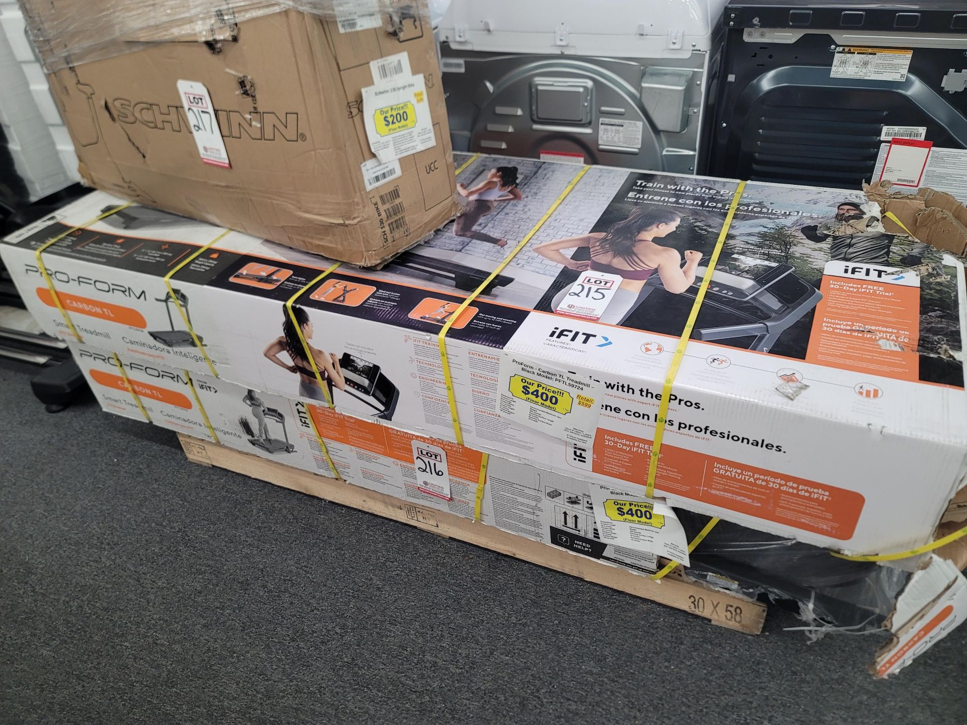 PRO-FORM CARBON TL TREADMILL IN BLACK, MODEL PFTL59724, OPEN BOX