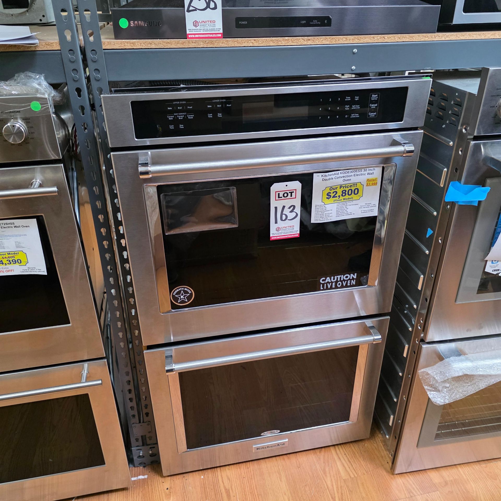 KITCHENAID 30" DOUBLE CONVECTION ELECTRIC WALL OVEN IN STAINLESS STEEL, CAPACITY: UPPER 5.0 CU.