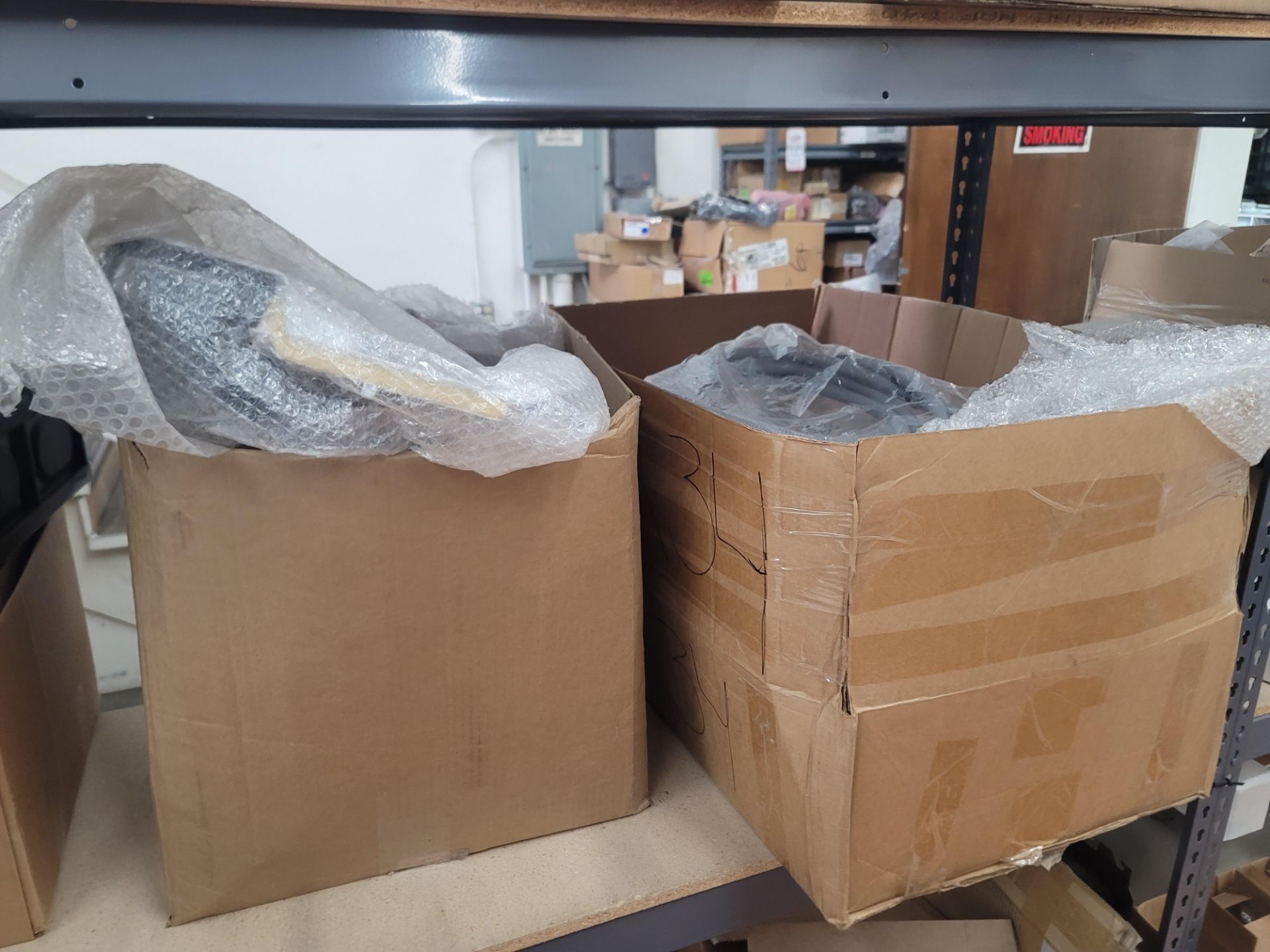 LOT - ALL APPLIANCE PARTS ON (2) 8' SHELVES - Image 6 of 8