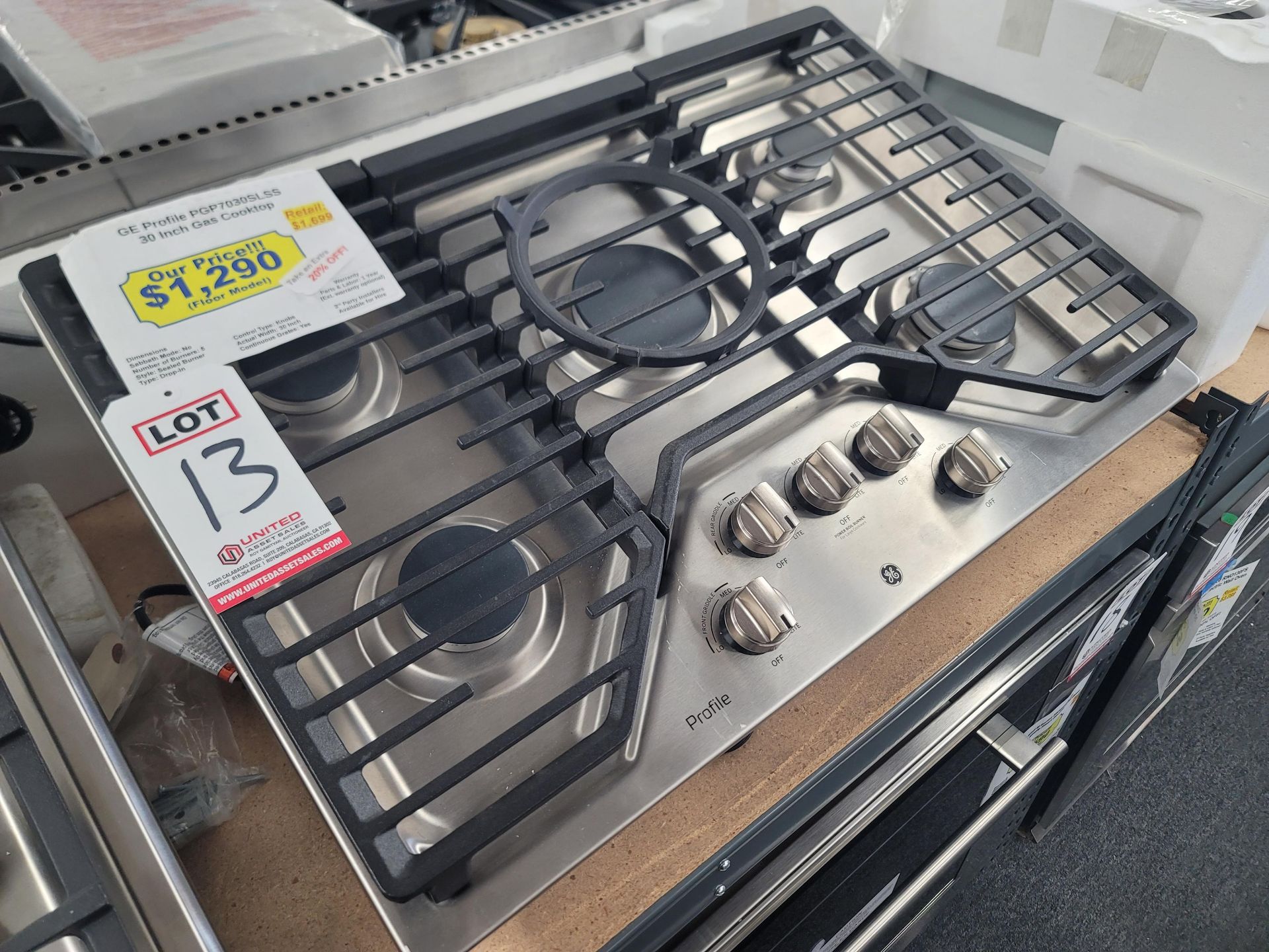 GE PROFILE 30" GAS COOKTOP W/ (5) BURNERS IN STAINLESS STEEL, MODEL PGP7030SLSS - Image 2 of 3