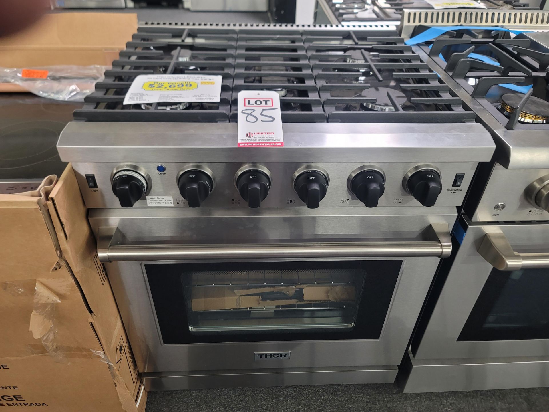 THOR KITCHEN 30" FREESTANDING GAS RANGE W/ (5) BURNERS AND 4.5 CU. FT. OVEN CAPACITY IN STAINLESS