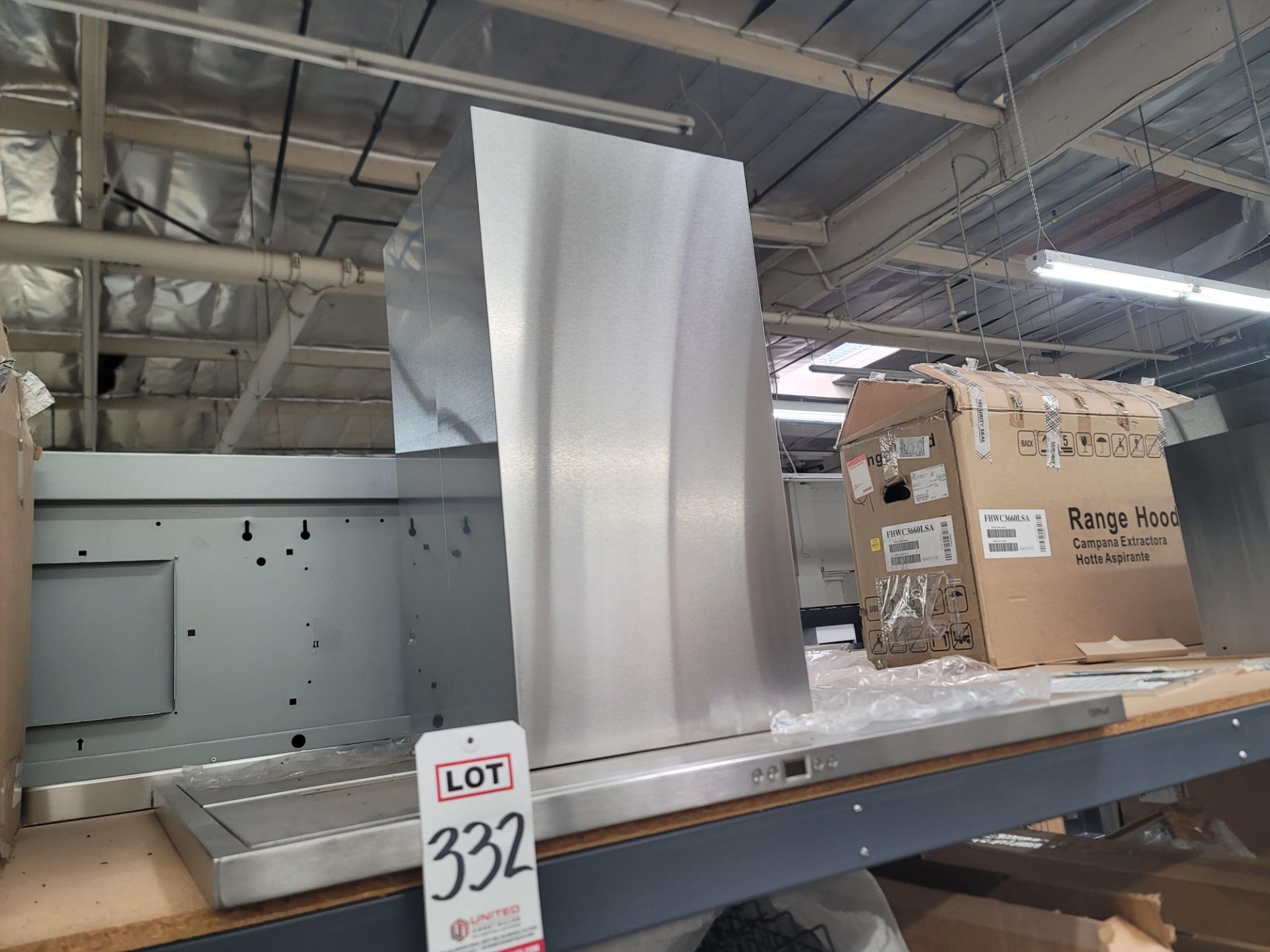 ZEPHYR 36" ISLAND MOUNT CHIMNEY RANGE HOOD, MODEL ZMD-M90AS