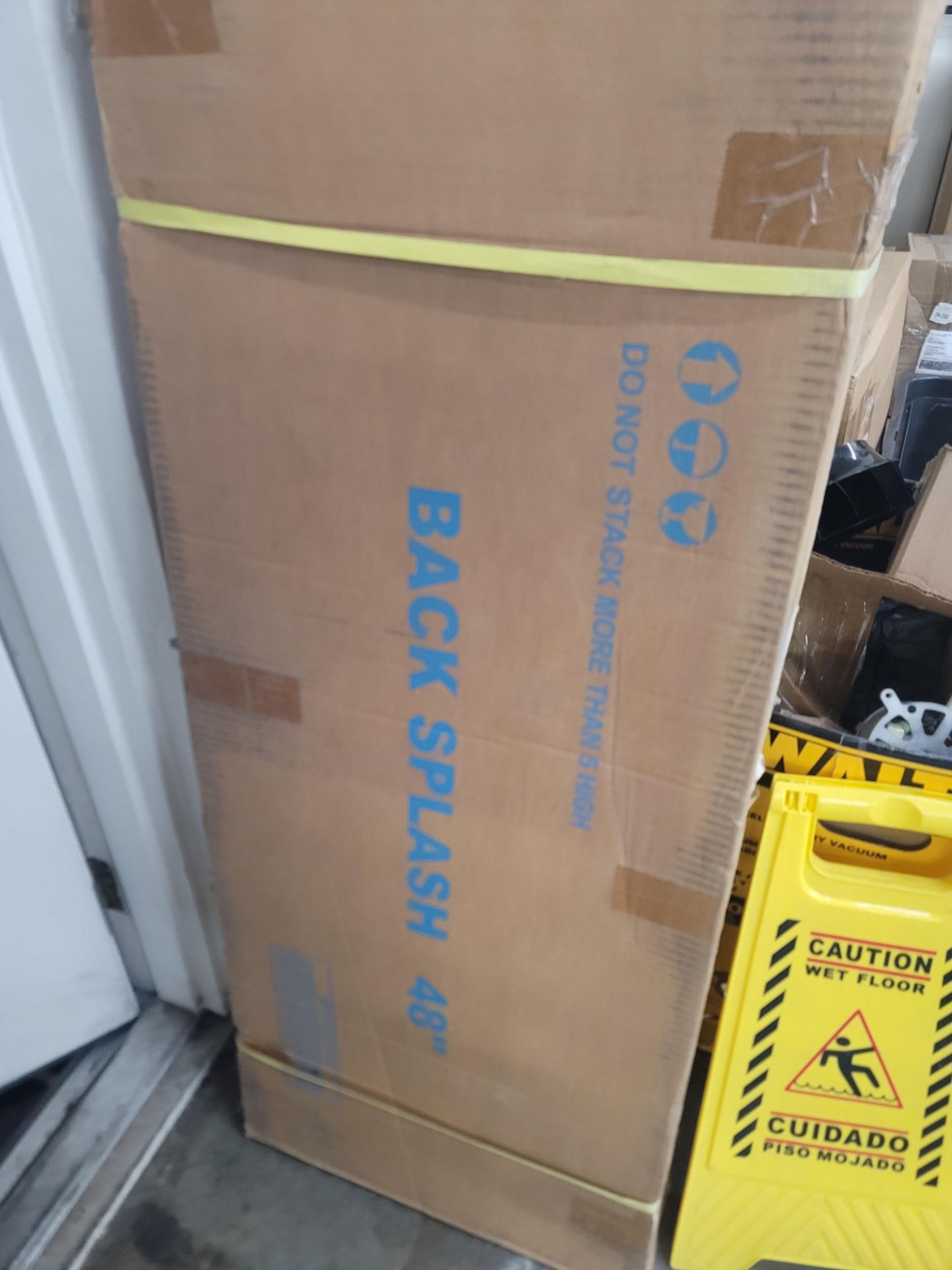 LOT - CONTENTS OF CORNER UNDER STAIRS, TO INCLUDE SHELF UNIT AND ALL APPLIANCE REPLACEMENT PARTS - Image 2 of 12