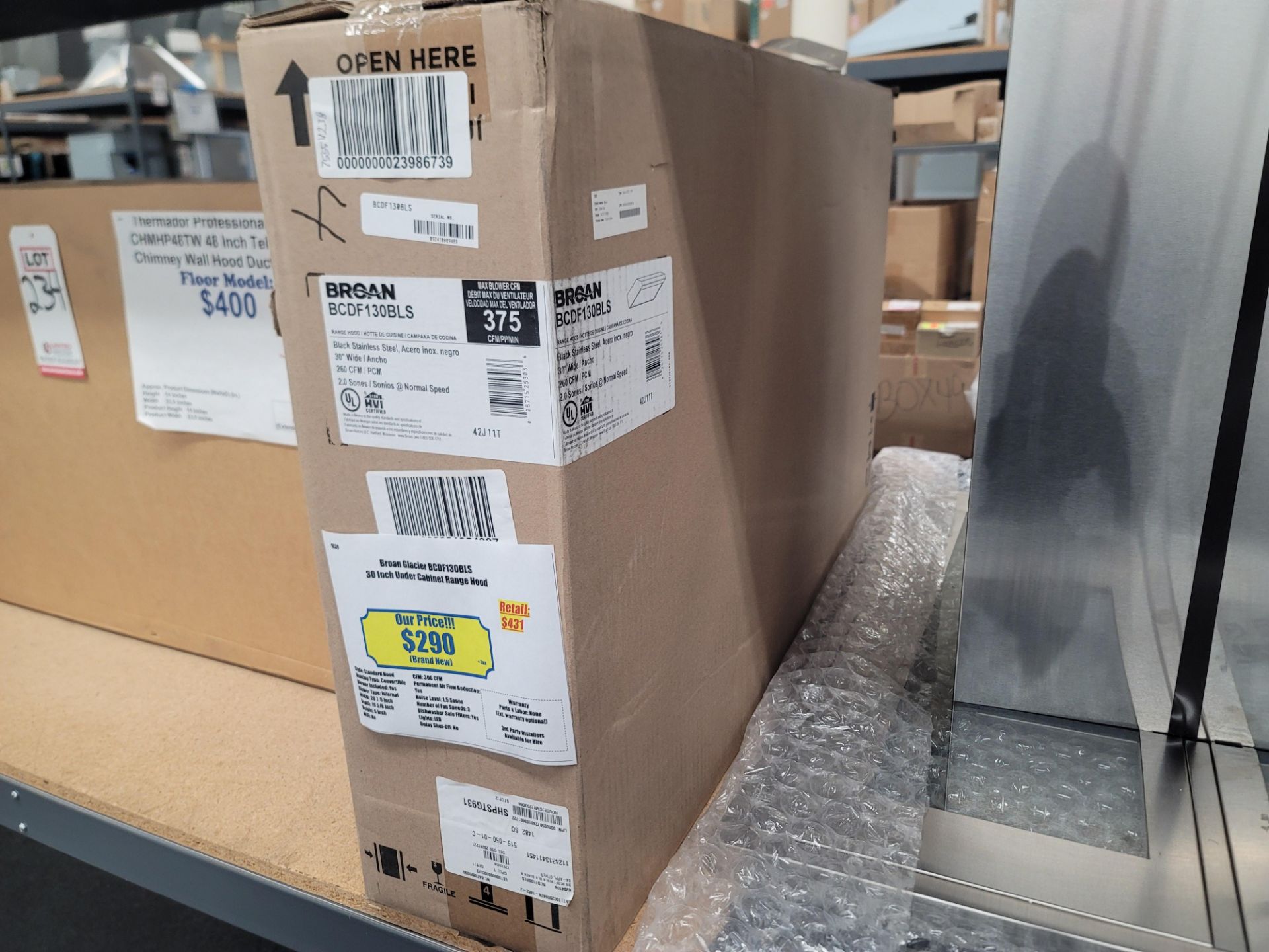 BROAN GLACIER 30" UNDER CABINET RANGE HOOD IN BLACK STAINLESS STEEL, MODEL BCDF130BLS, IN ORIGINAL