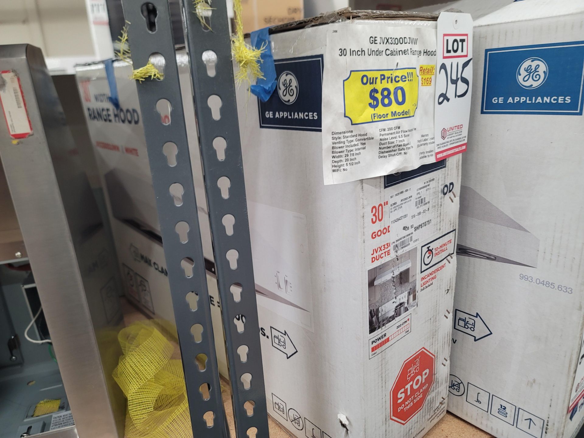 GE 30" UNDER CABINET RANGE HOOD IN WHITE, MODEL JVX3300DJWM, IN ORIGINAL CARTON