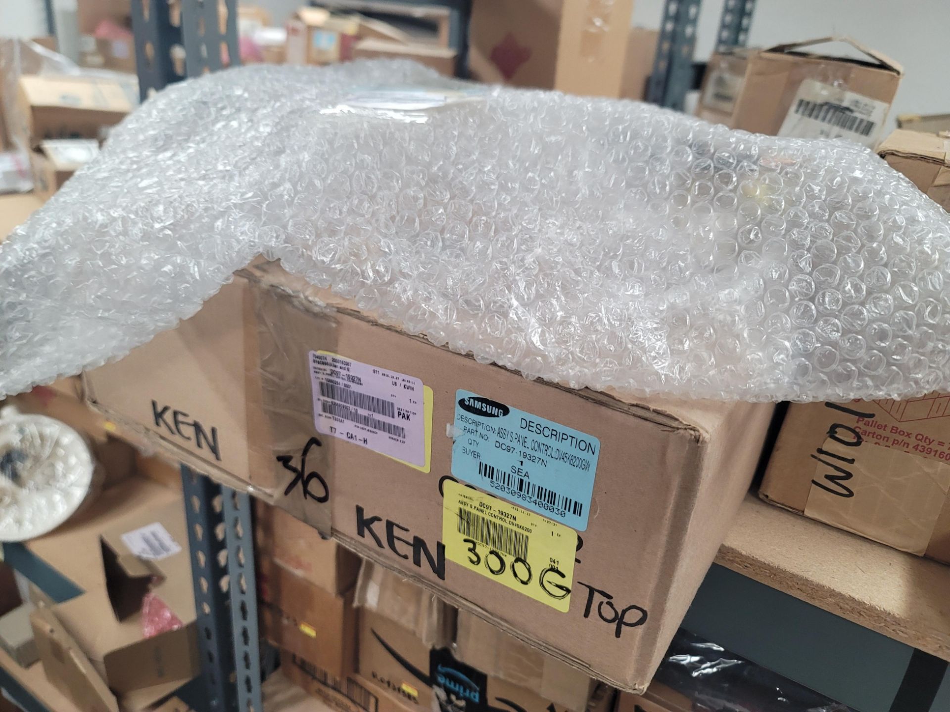 LOT - 8' SHELF UNIT W/ CONTENTS OF APPLIANCE REPLACEMENT PARTS - Image 6 of 19