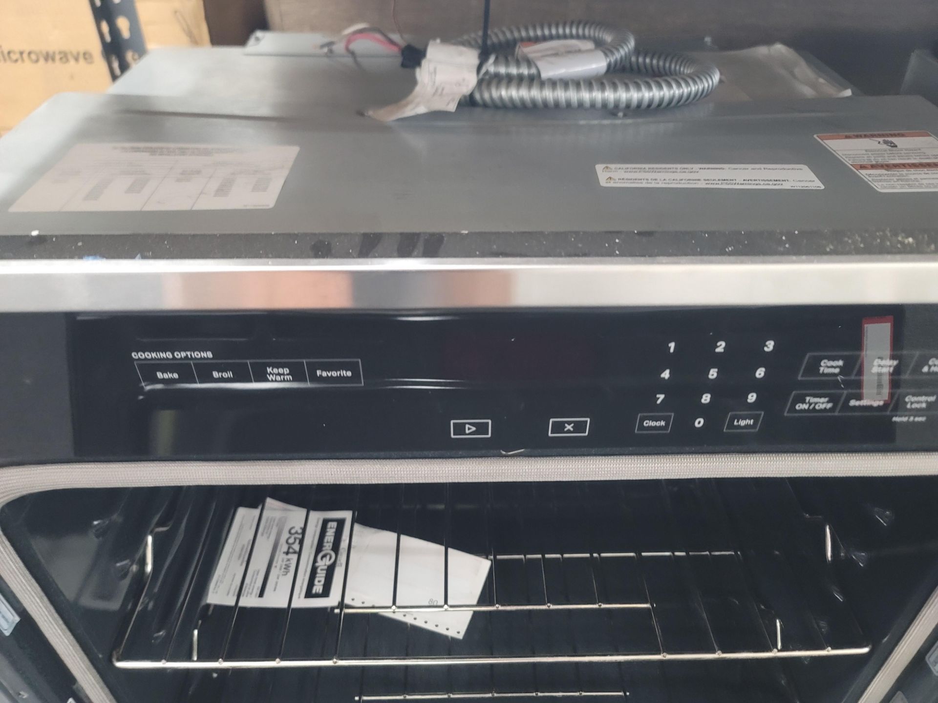 WHIRLPOOL 30" SINGLE ELECTRIC WALL OVEN W/ 5.0 CU. FT. CAPACITY IN STAINLESS STEEL, MODEL - Image 2 of 4