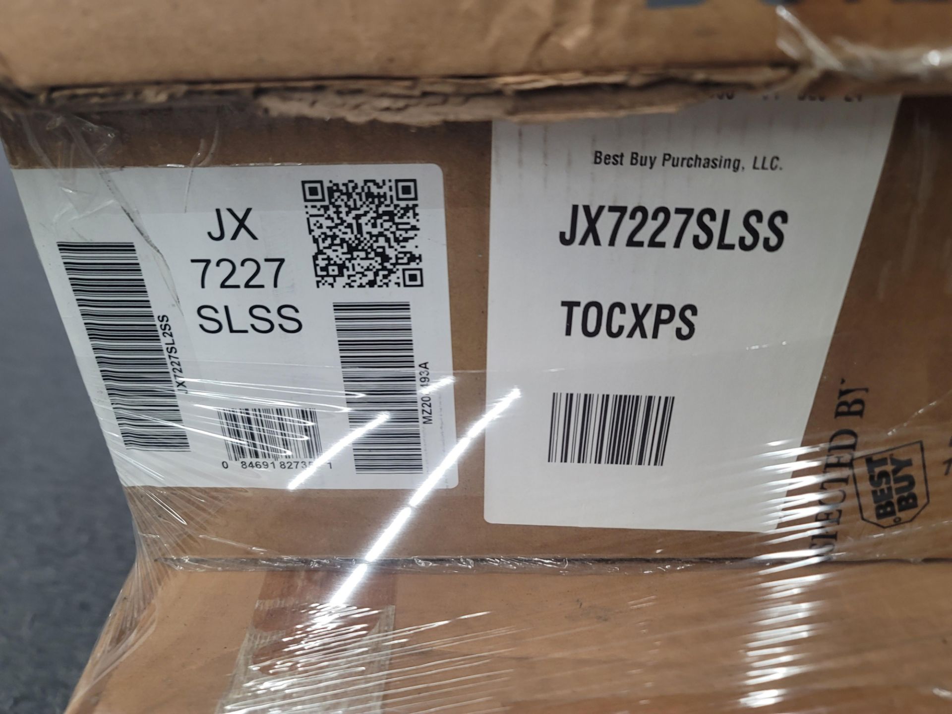 LOT - PALLET OF APPLIANCE TRIM KITS, APPROX. (18) PIECES - Image 12 of 17