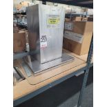 ZEPHYR EUROPA VERONA SERIES 30" WALL MOUNT CHIMNEY RANGE HOOD, MODEL ZVOE30AG