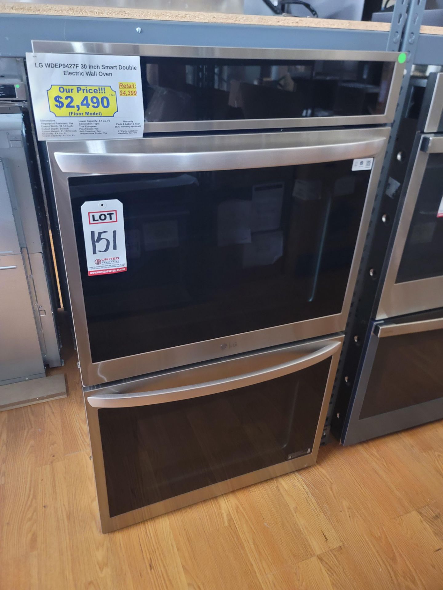 LG 30" SMART DOUBLE ELECTRIC WALL OVEN IN STAINLESS STEEL, 4.7 CU. FT. UPPER CAPACITY / 4.7 CU.