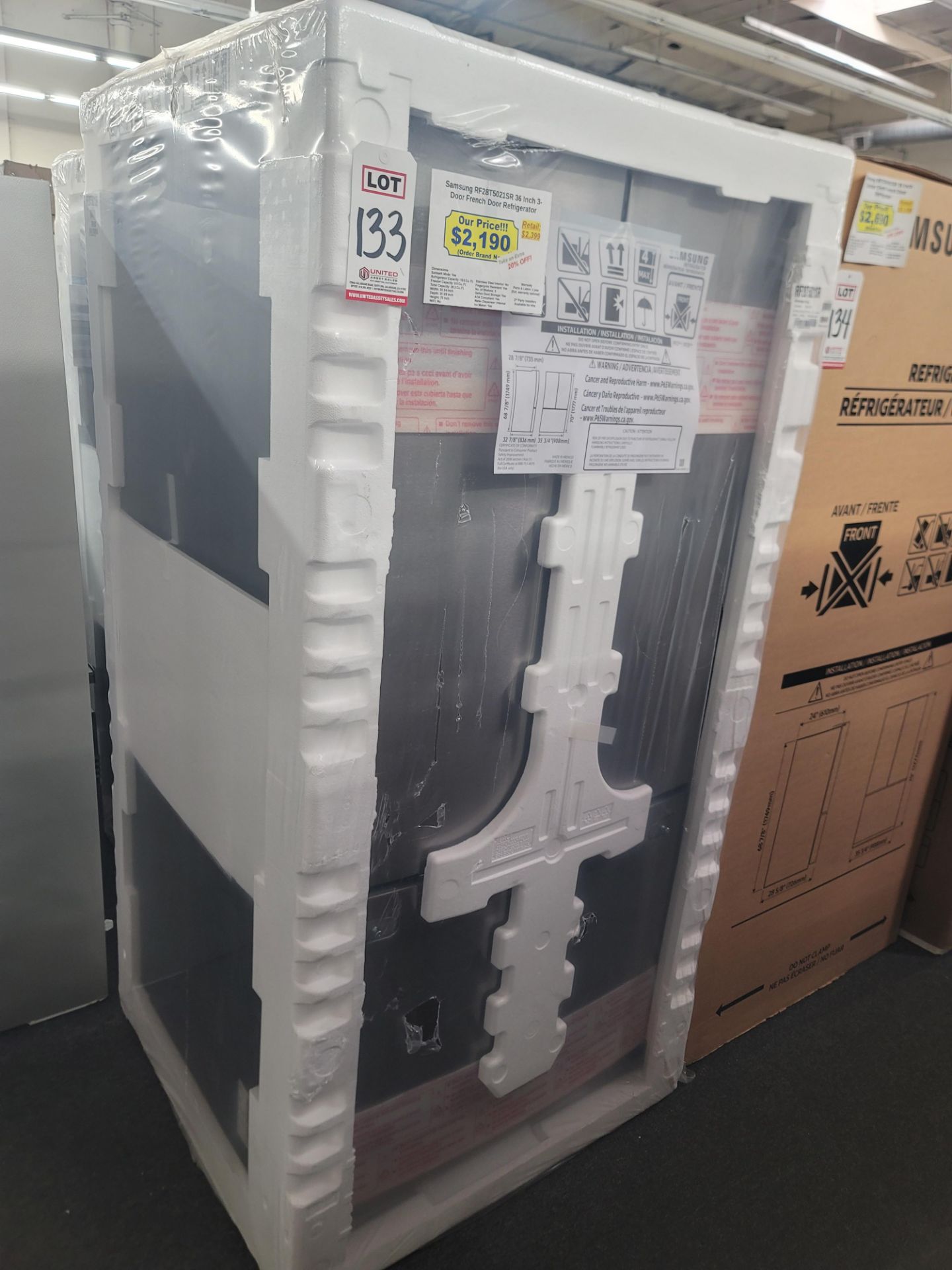 SAMSUNG 36" 3-DOOR FRENCH DOOR 19.6 CU. FT. REFRIGERATOR / 8.6 CU. FT. FREEZER / 28.2 CU. FT.