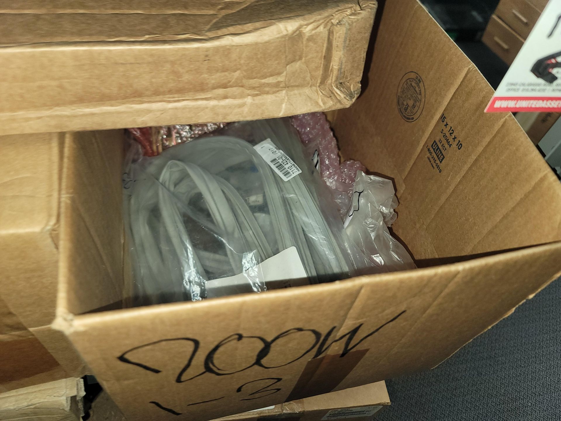 LOT - 8' SHELF UNIT W/ CONTENTS OF APPLIANCE REPLACEMENT PARTS - Image 8 of 19