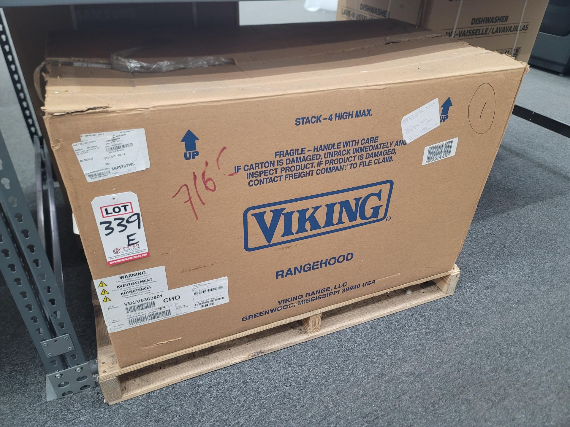 VIKING 5 SERIES BUILT-IN WALL MOUNT RANGE HOOD INSERT, MODEL VBCV5363801