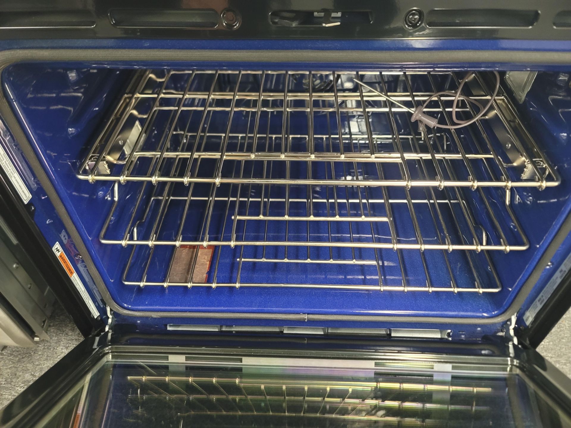 KITCHENAID 30" SINGLE CONVECTION ELECTRIC WALL OVEN W/ 5.0 CU. FT. CAPACITY IN STAINLESS STEEL, - Image 3 of 4