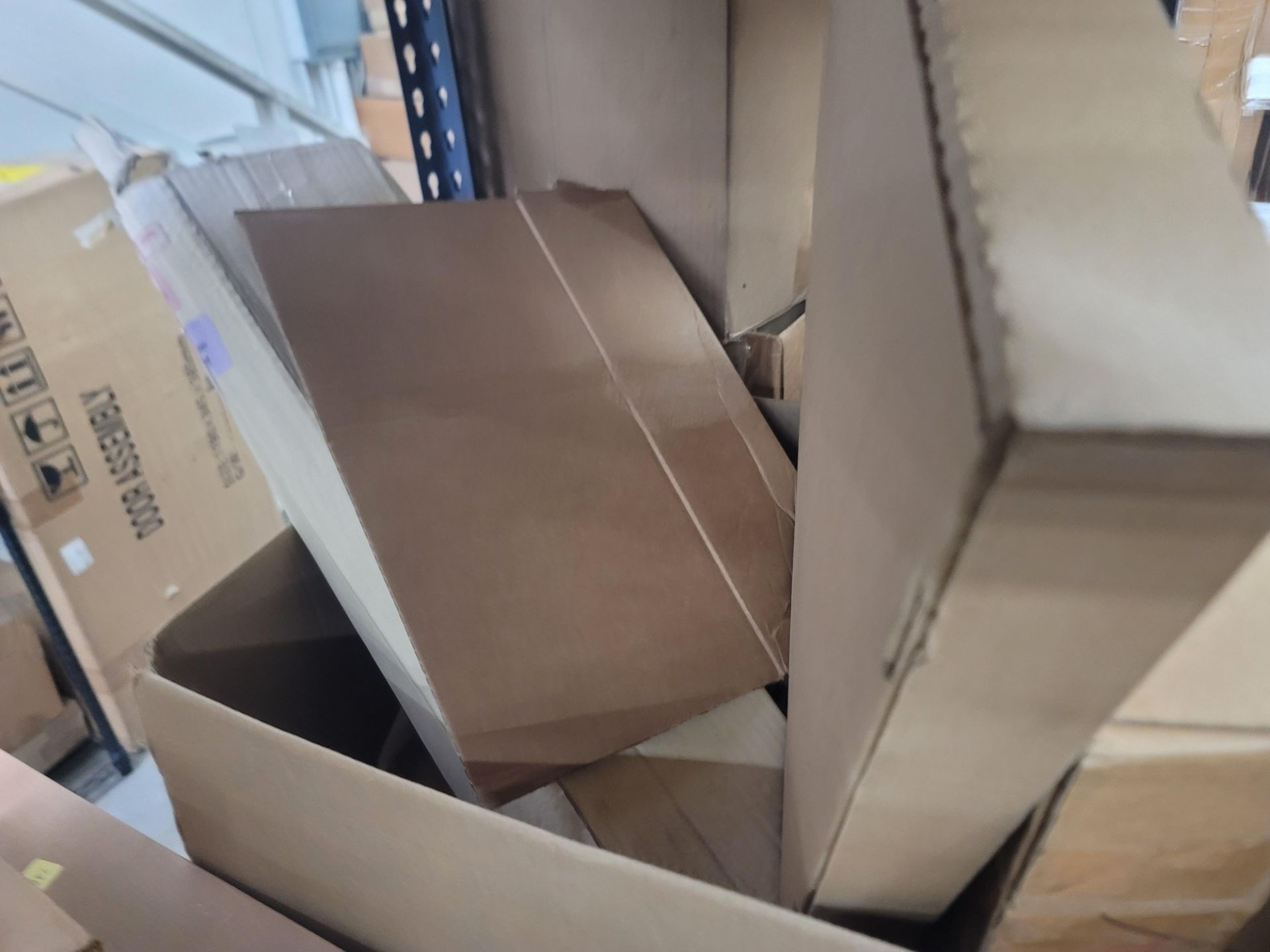 LOT - ALL APPLIANCE PARTS ON (1) 8' SECTION OF SHELVING - Image 4 of 11