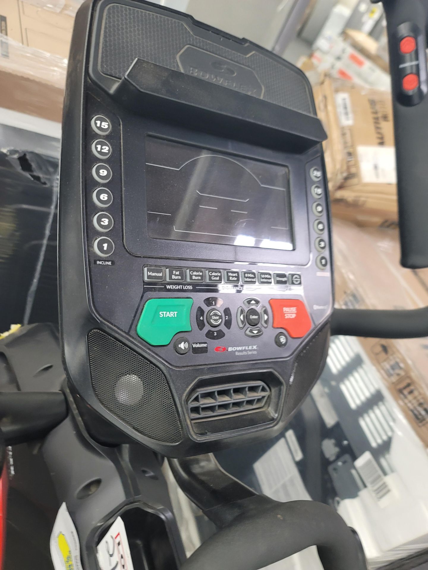 BOWFLEX BXE116 ELLIPTICAL IN BLACK, MODEL 100500 - Image 2 of 4