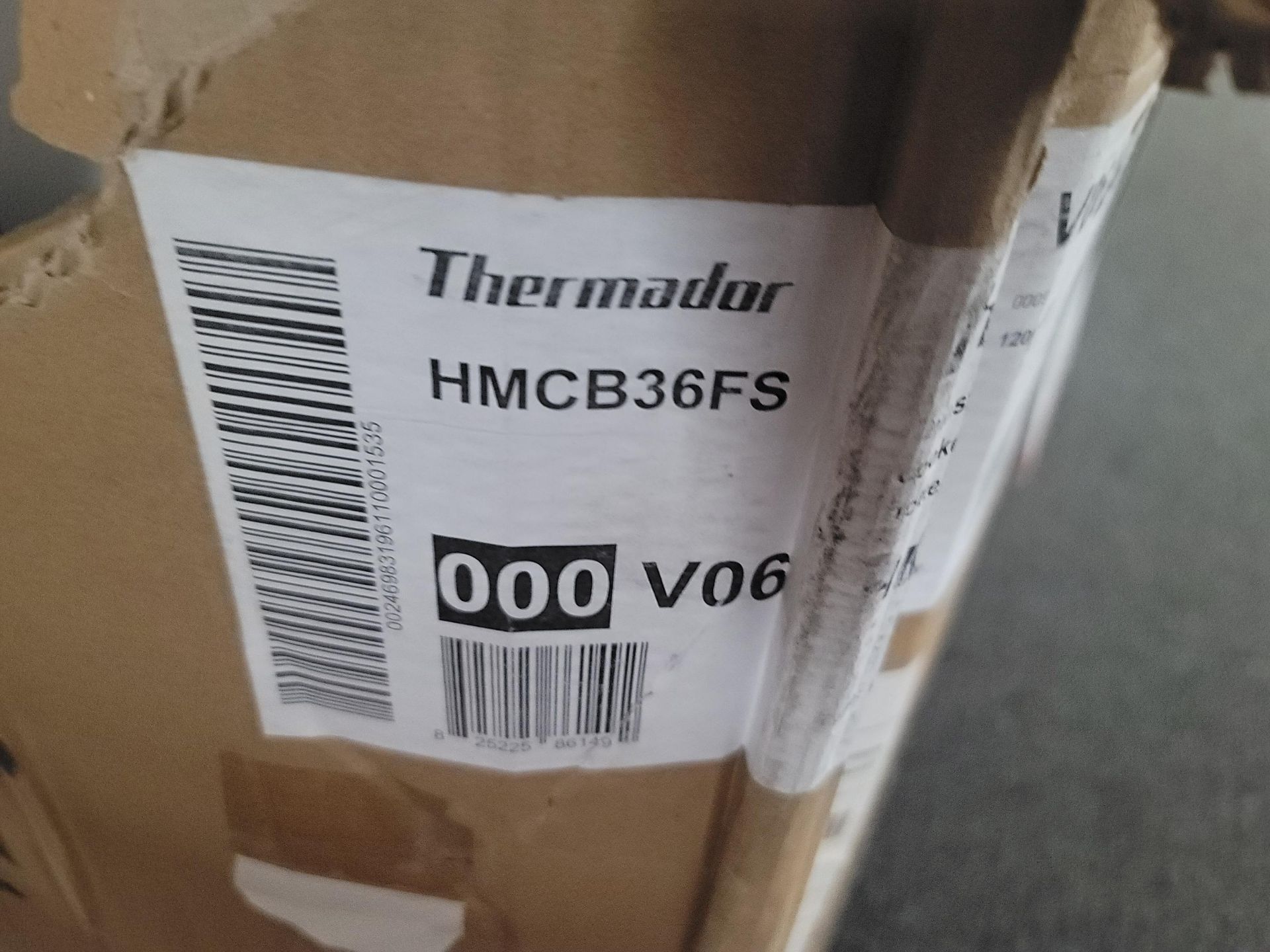 THERMADOR 36" WALL MOUNT CHIMNEY RANGE HOOD, MODEL HMCB36FS, IN ORIGINAL CARTON - Image 2 of 2