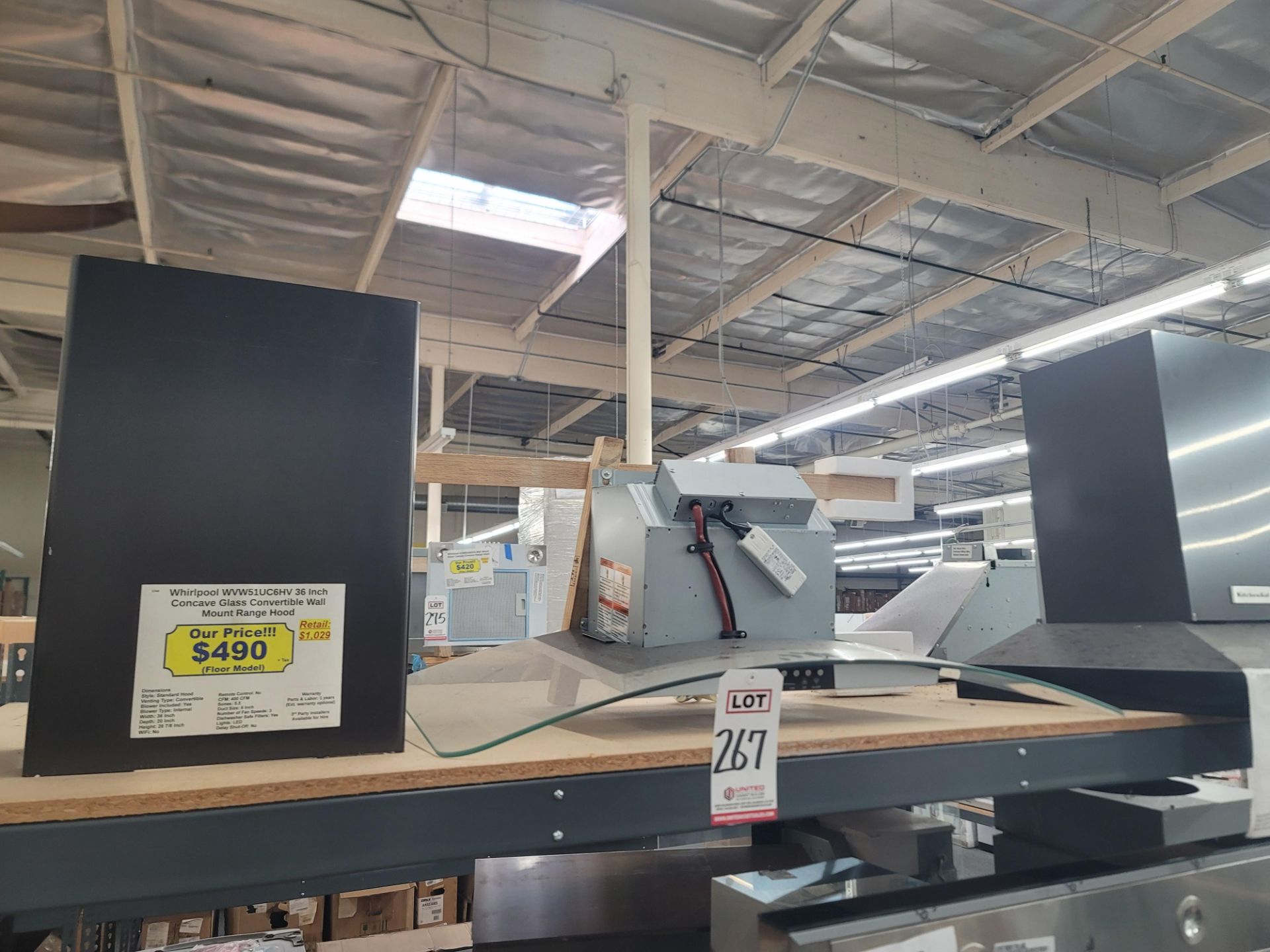 WHIRLPOOL 36" CONCAVE GLASS CONVERTIBLE WALL MOUNT RANGE HOOD, MODEL WVW51UC6HV