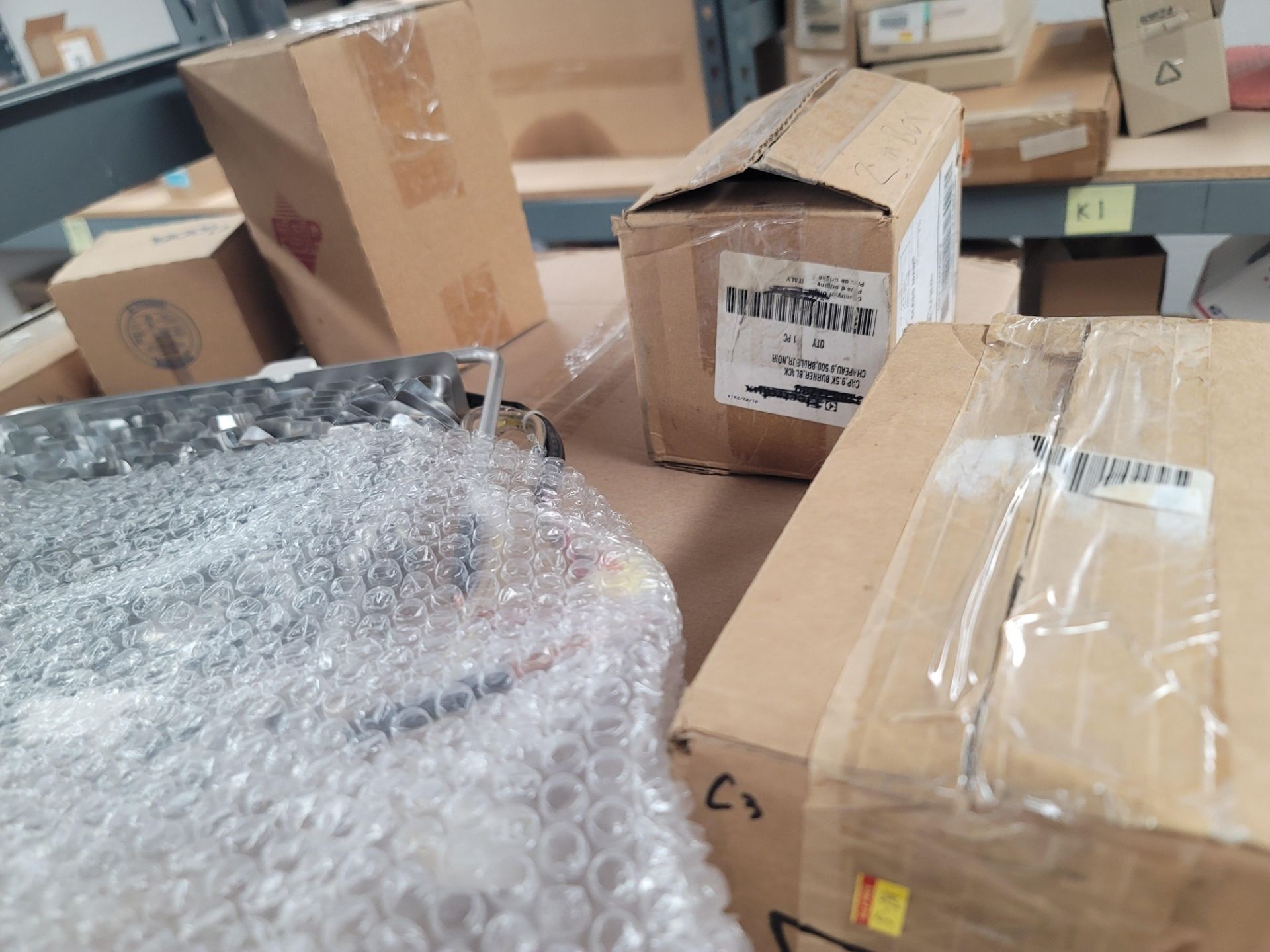 LOT - 8' SHELF UNIT W/ CONTENTS OF APPLIANCE REPLACEMENT PARTS - Image 7 of 19