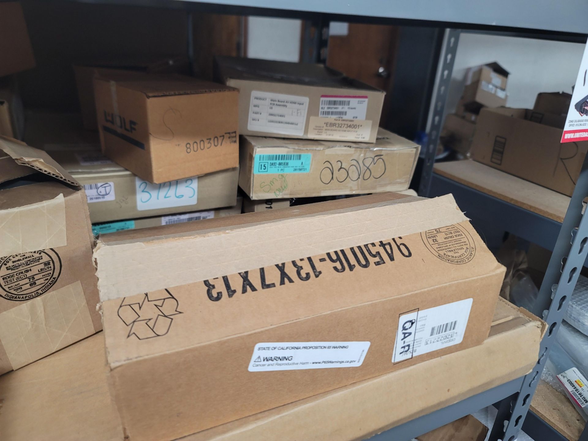 LOT - 8' SHELF UNIT W/ CONTENTS OF APPLIANCE REPLACEMENT PARTS - Image 11 of 19