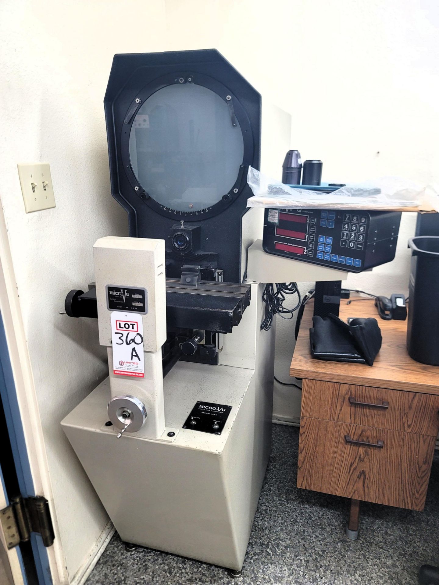Micro Comparator MICRO-VU OPTICAL COMPARATOR, MODEL H-14, S/N 2599, XYZ DRO, MANUAL ...