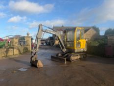 2008 VOLVO EC25 MINI EXCAVATOR - 5440 HOURS